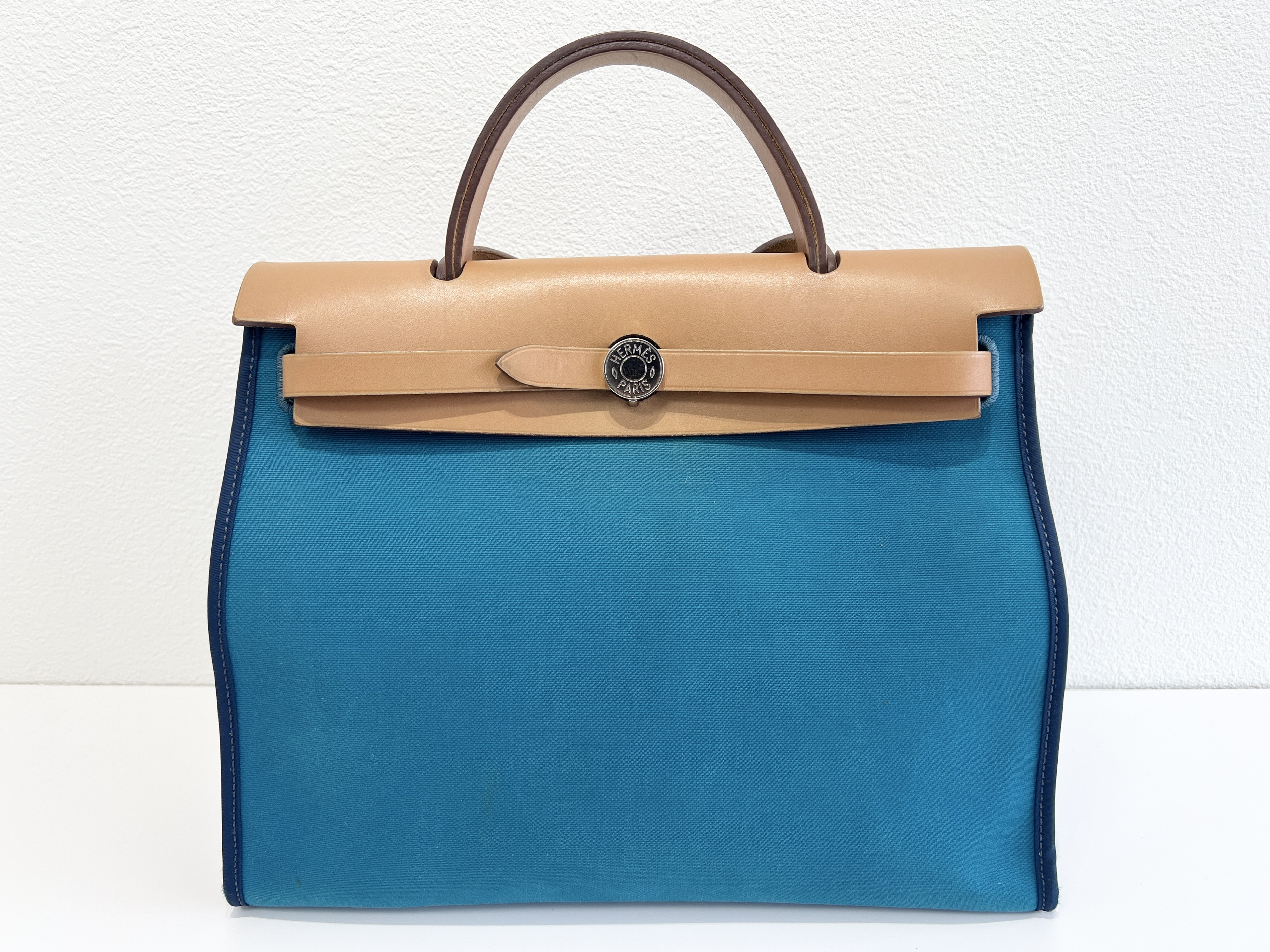 Herbag PM 31 Toile Officier Q stamp Canvas Leather 2-way Handbag with Pouch Shoulder Bag — view 2