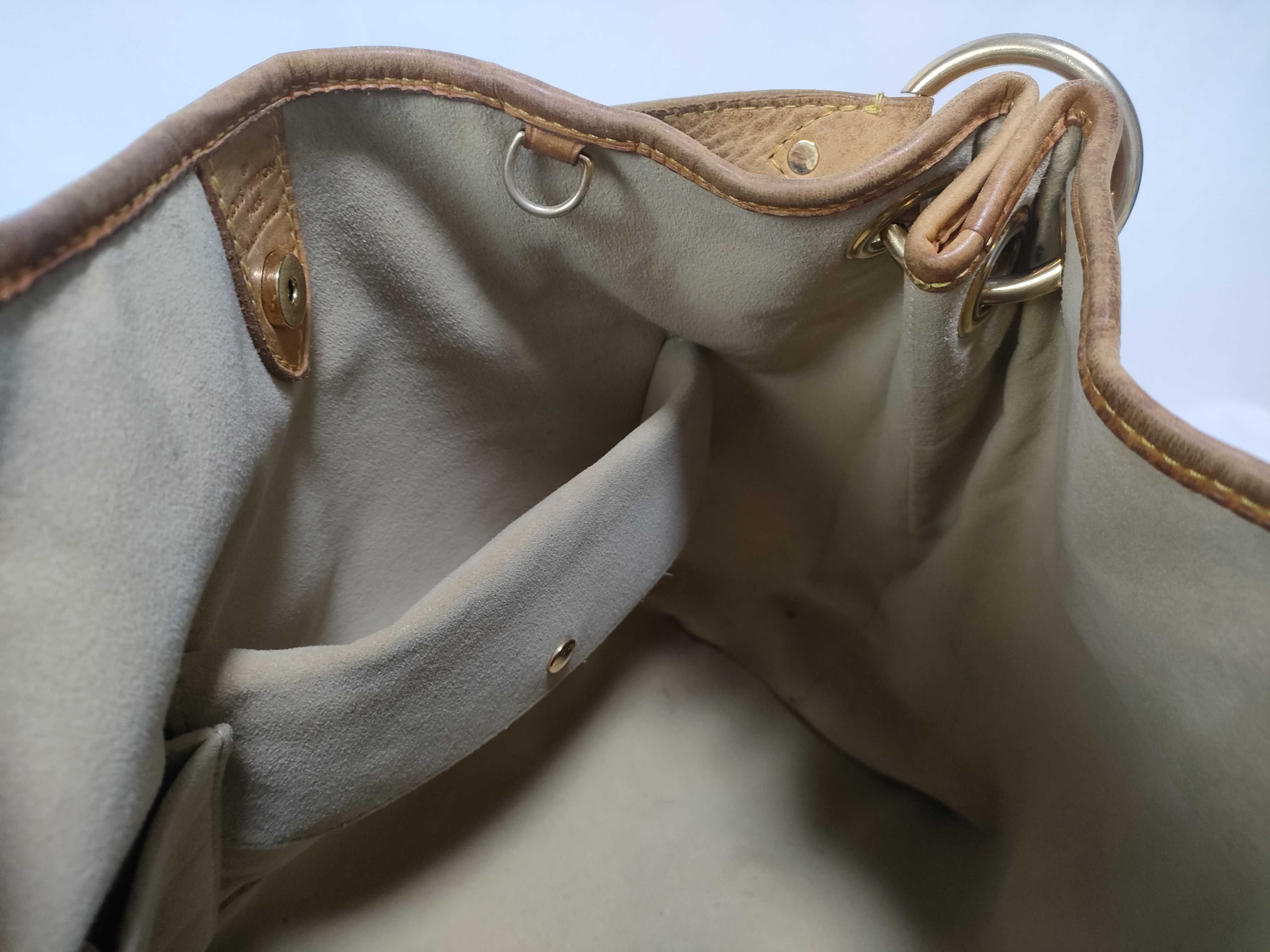 Monogram Galliera PM M56382 Shoulder Bag — view 15