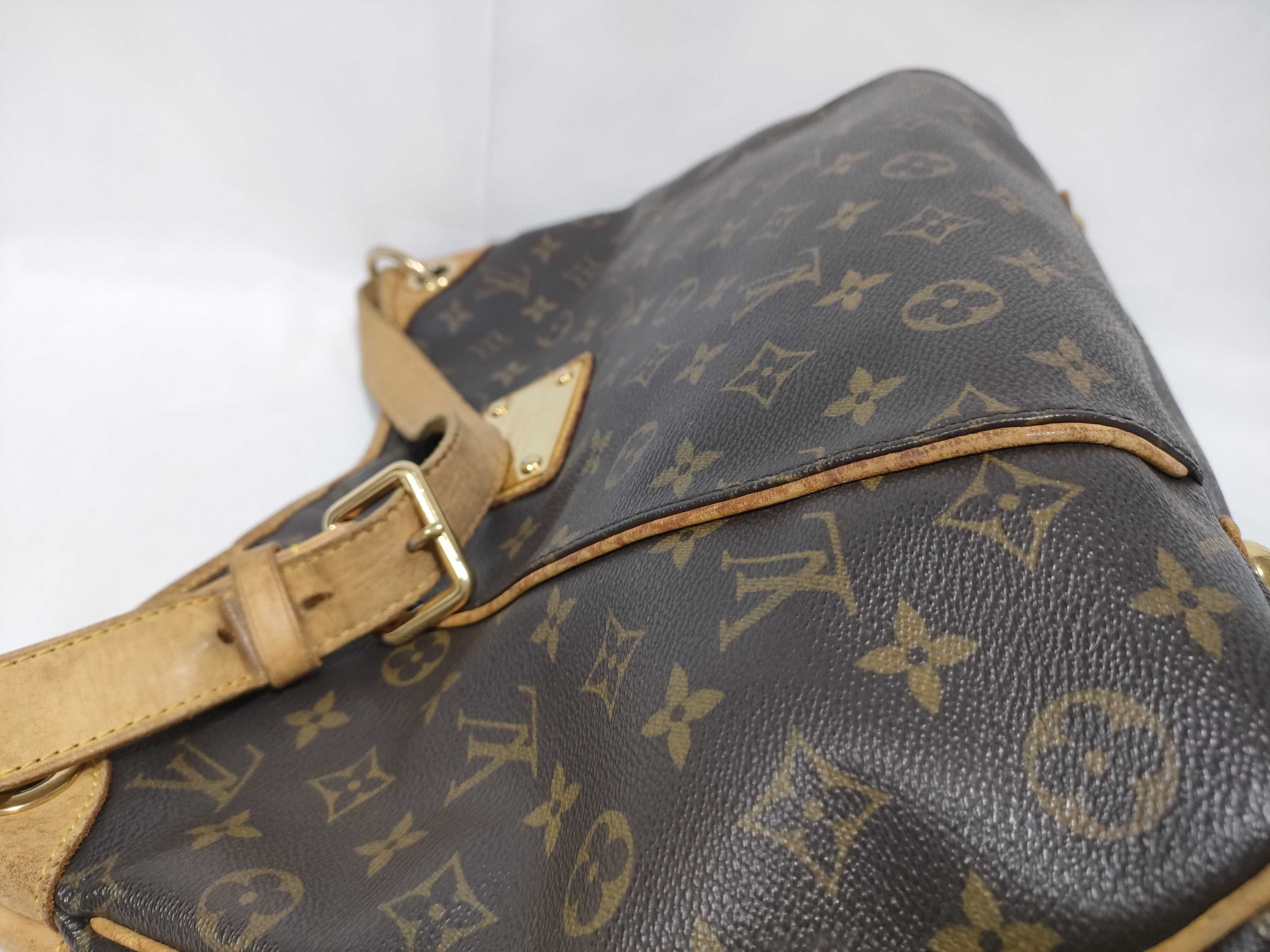 Monogram Galliera PM M56382 Shoulder Bag — view 7