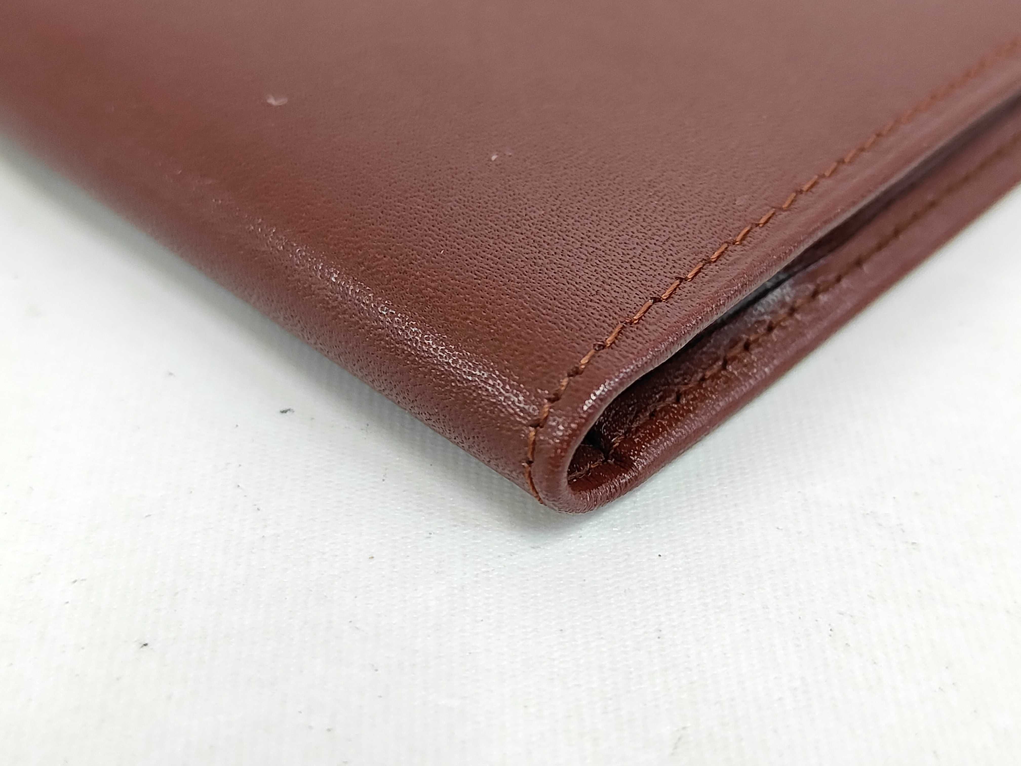 wallet — view 3