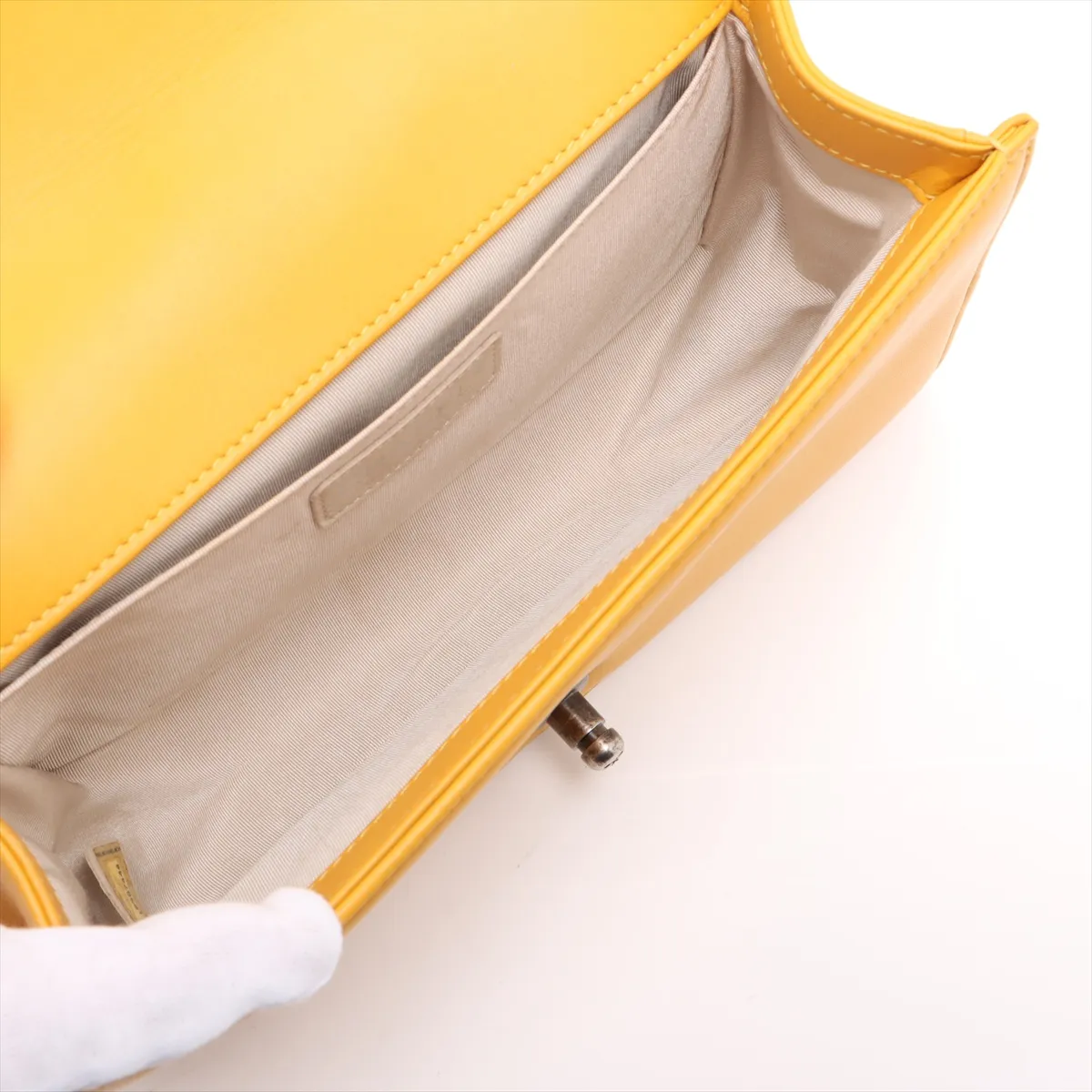 Boy Chanel 25 Lambskin Chain Shoulder Bag Yellow Gunmetal Metal Fittings 19387444 19th Series A67086 — view 7