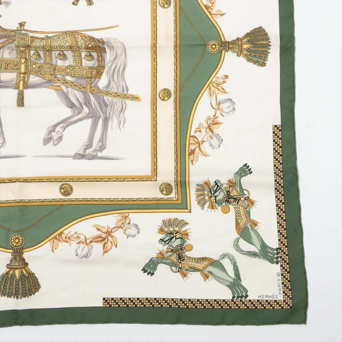 Carre 90 Harnais Francais PREMIER Harness of the First French Empire Scarf Silk Green — view 4