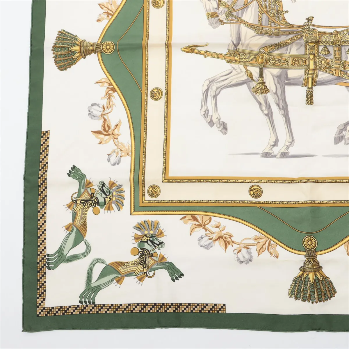 Carre 90 Harnais Francais PREMIER Harness of the First French Empire Scarf Silk Green — view 5
