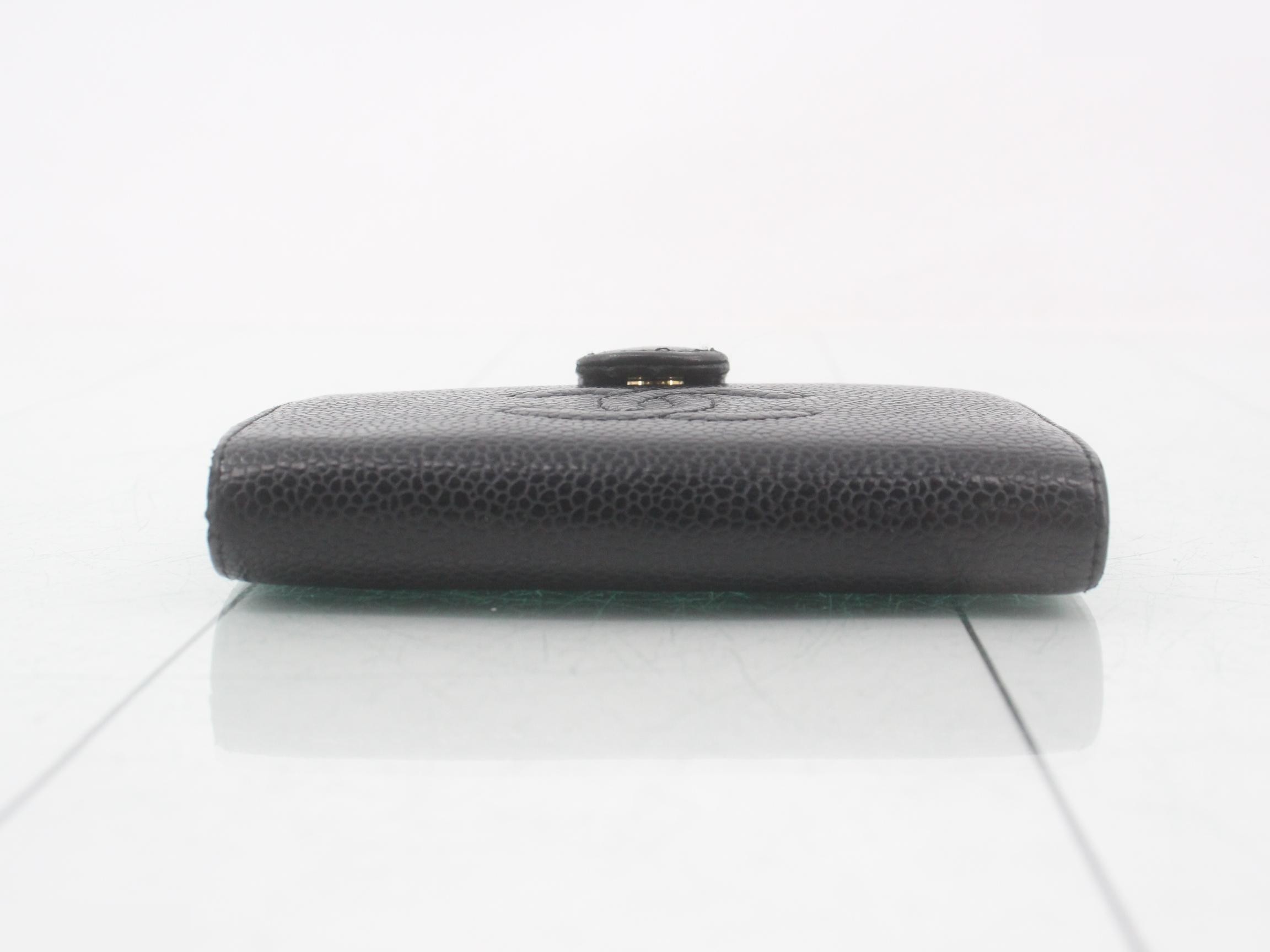 Caviar Skin Bi-fold Wallet — view 3