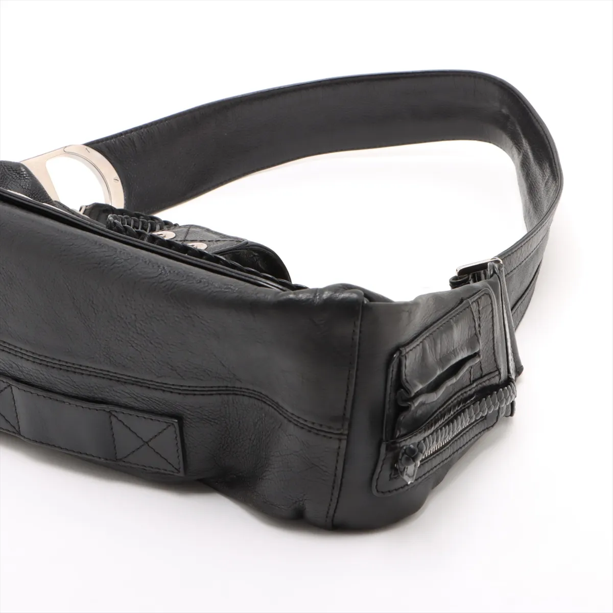 Flight Leather Shoulder Bag Black — view 3