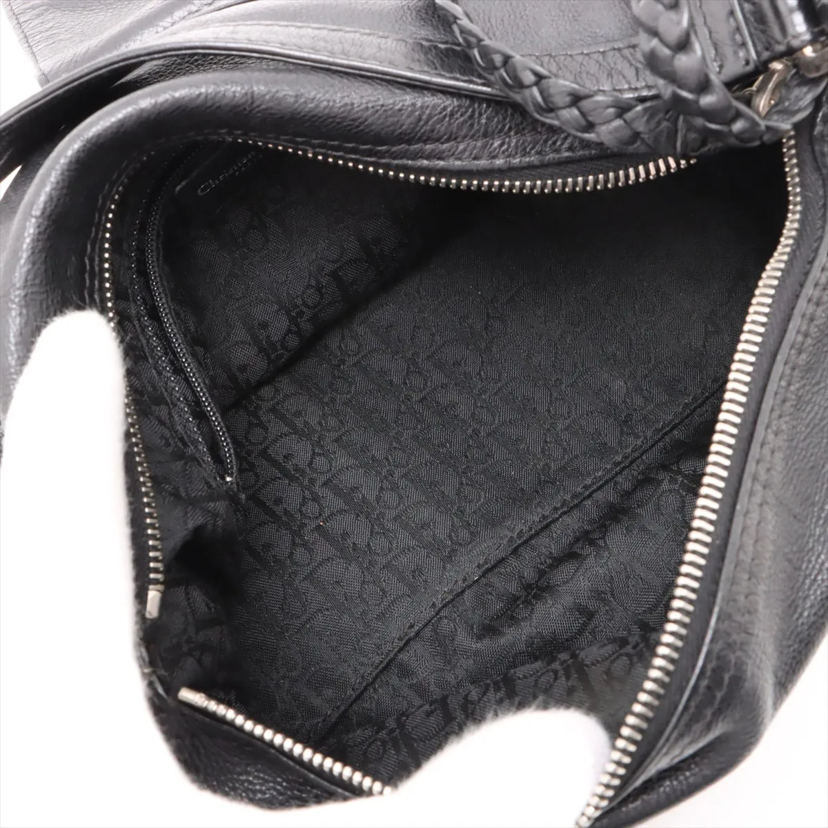 Flight Leather Shoulder Bag Black — view 7