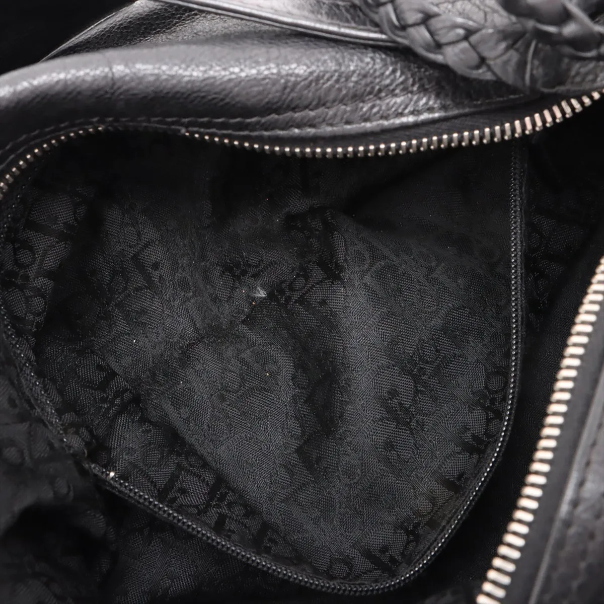 Flight Leather Shoulder Bag Black — view 8
