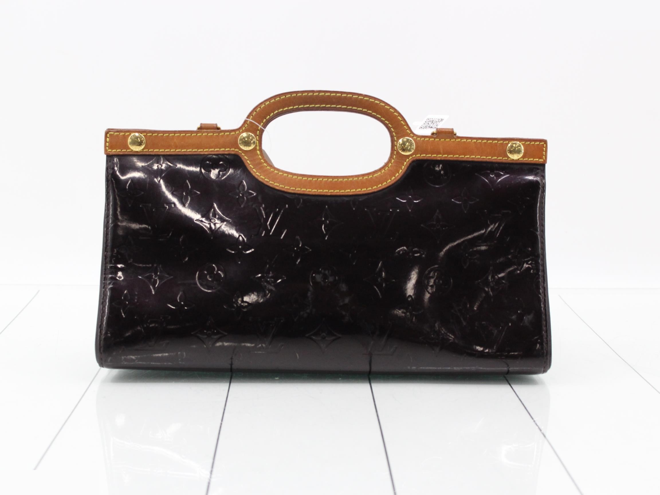 handbag — view 2