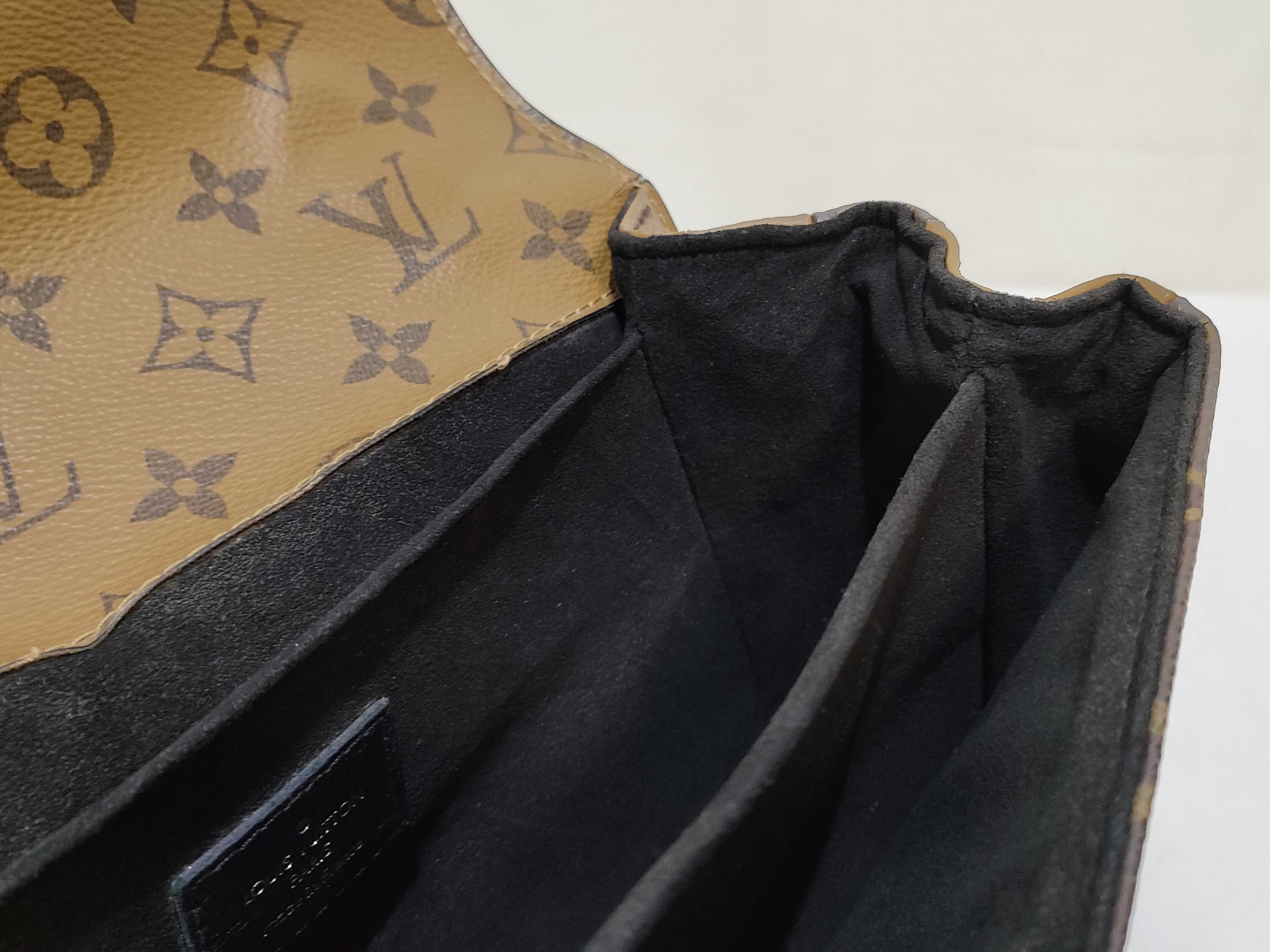 Monogram Louis Vuitton Pochette Métis Shoulder Bag Handbag — view 11
