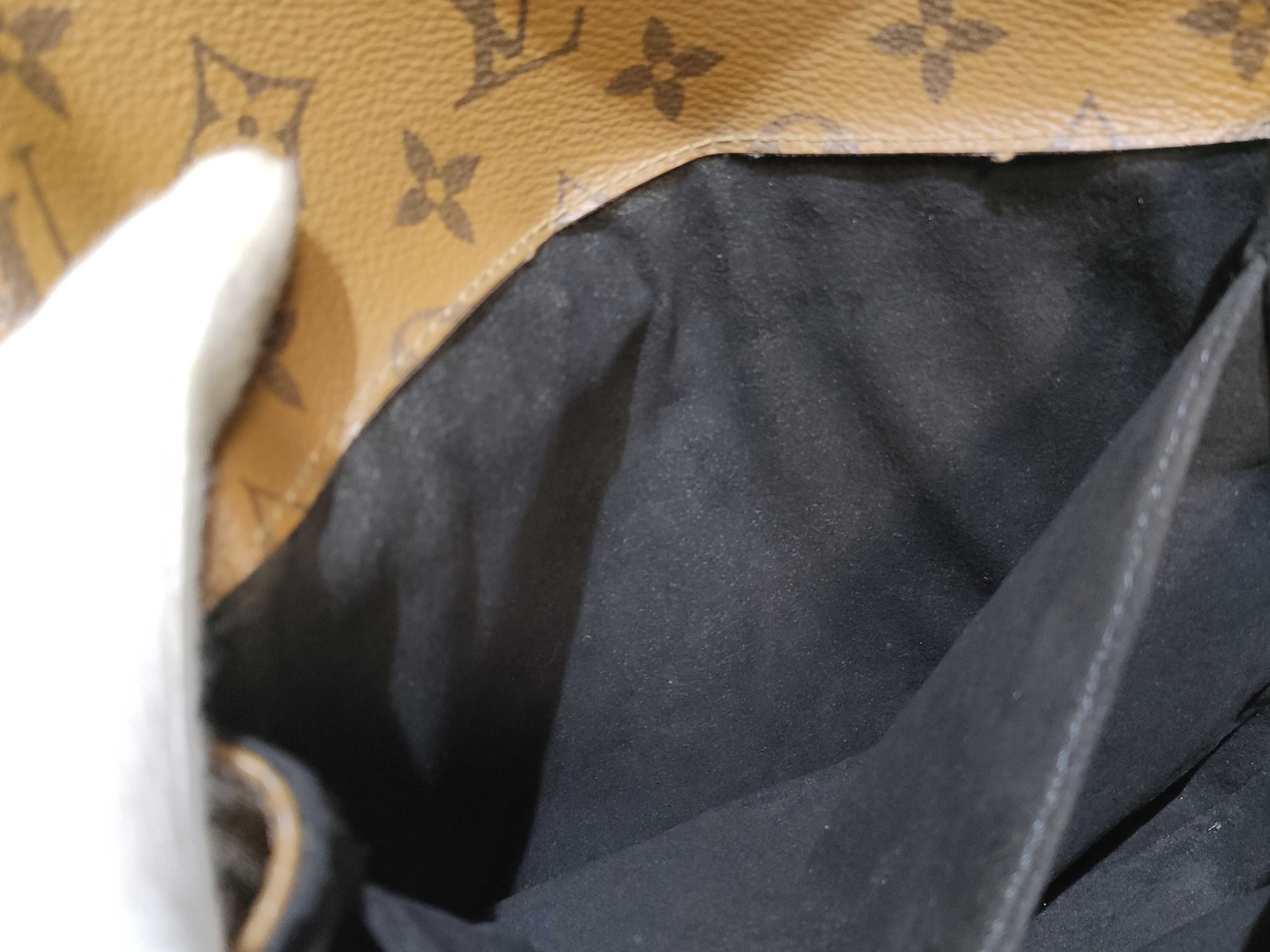 Monogram Louis Vuitton Pochette Métis Shoulder Bag Handbag — view 8
