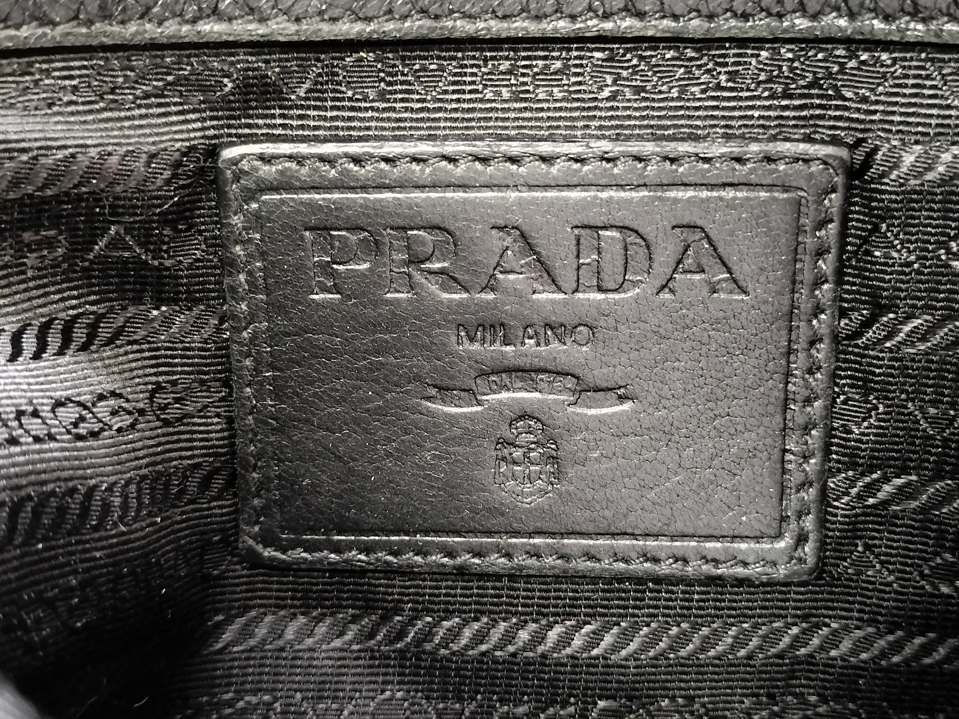 grained leather shoulder bag, black, serial number shoulder bag — view 9