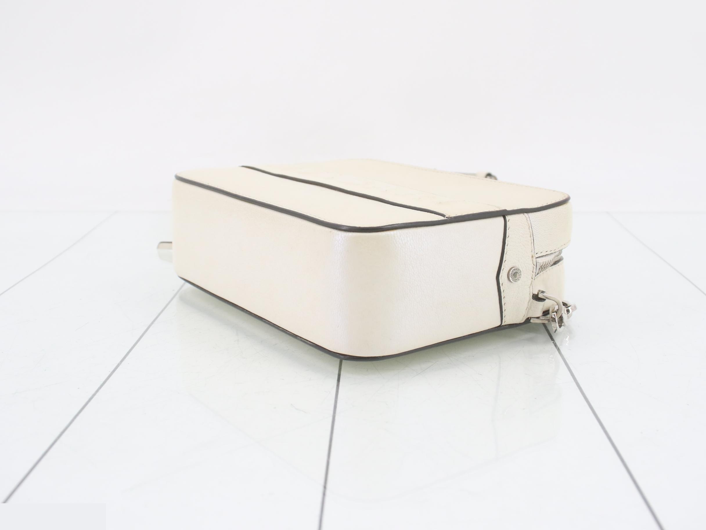 Serpentine Chain Shoulder Bag — view 6