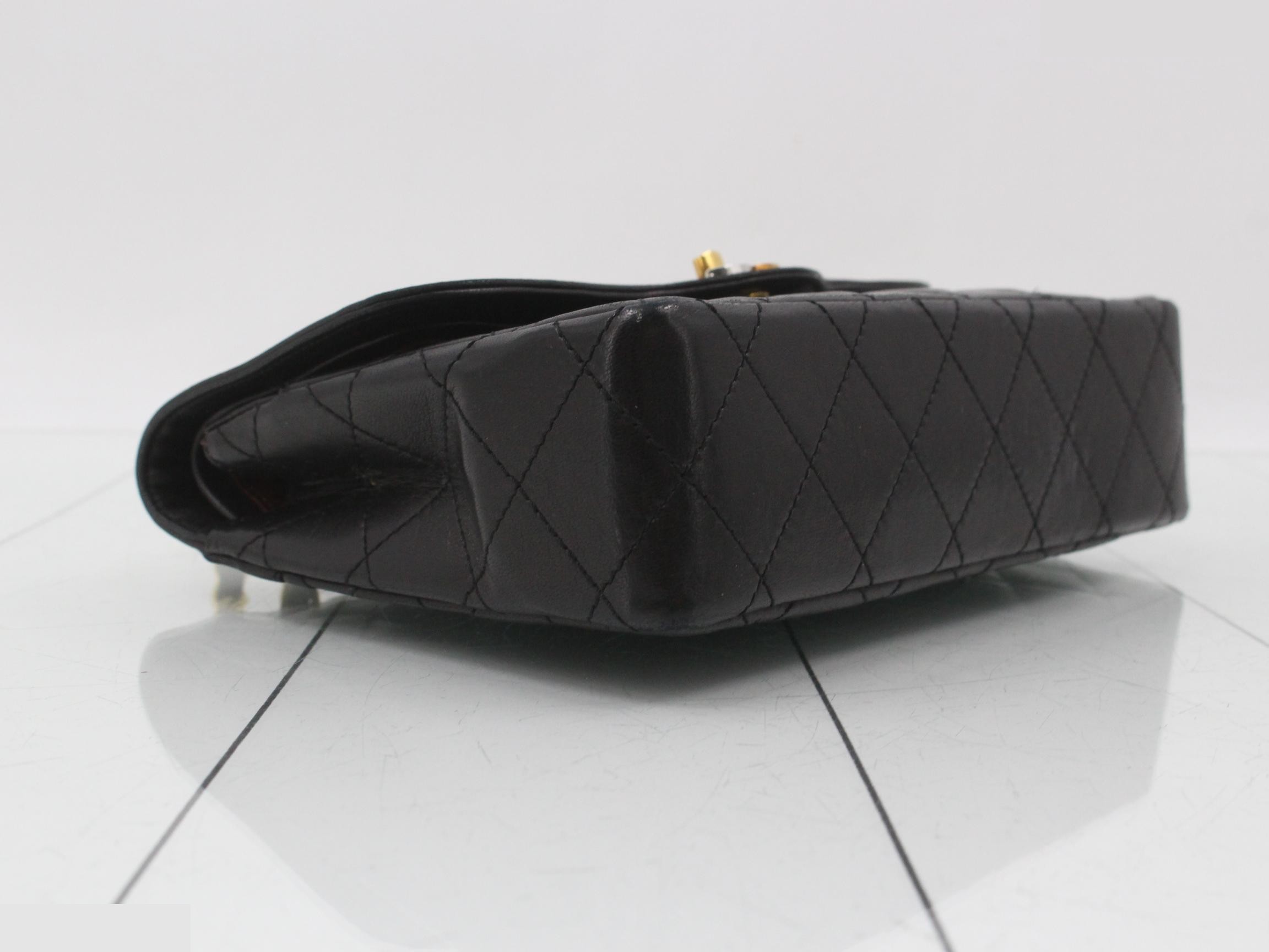 Matelassé Chain Shoulder Bag, Series 0 — view 5