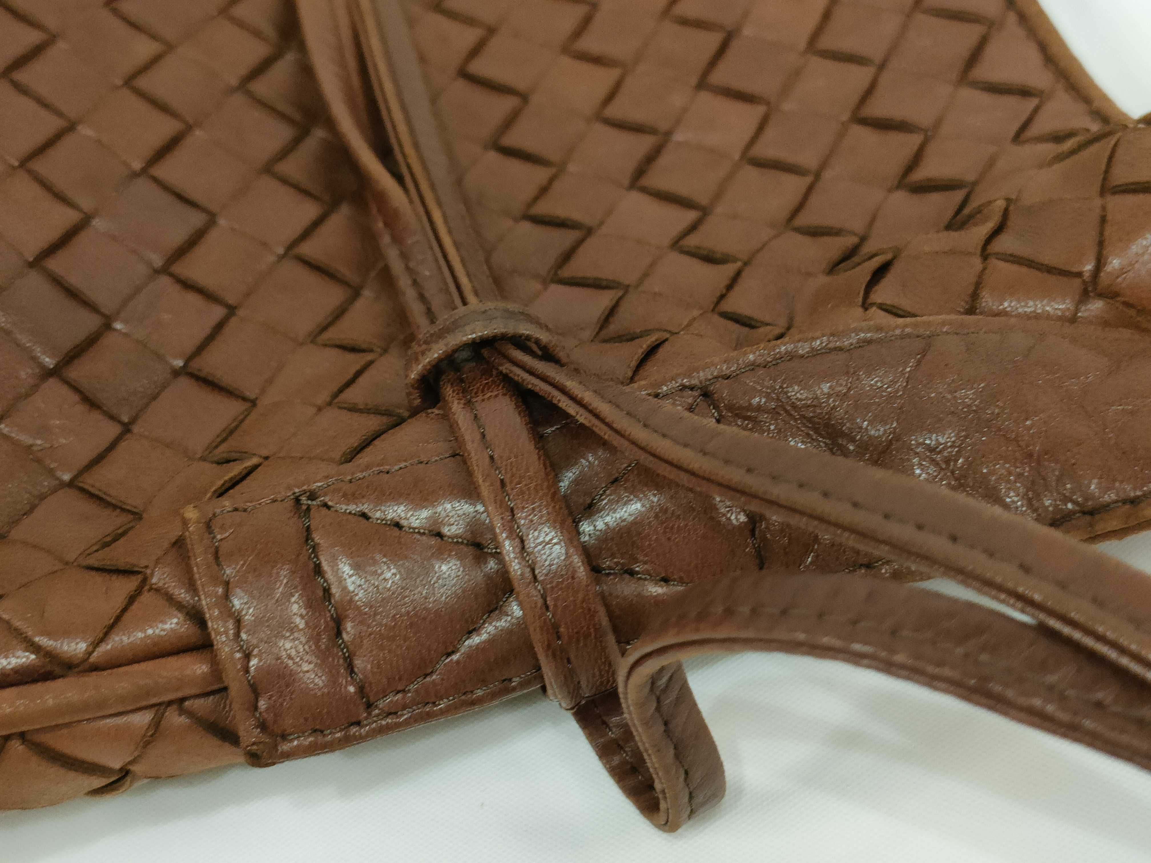 Intrecciato Bottega Leather Handbag Shoulder Bag — view 4
