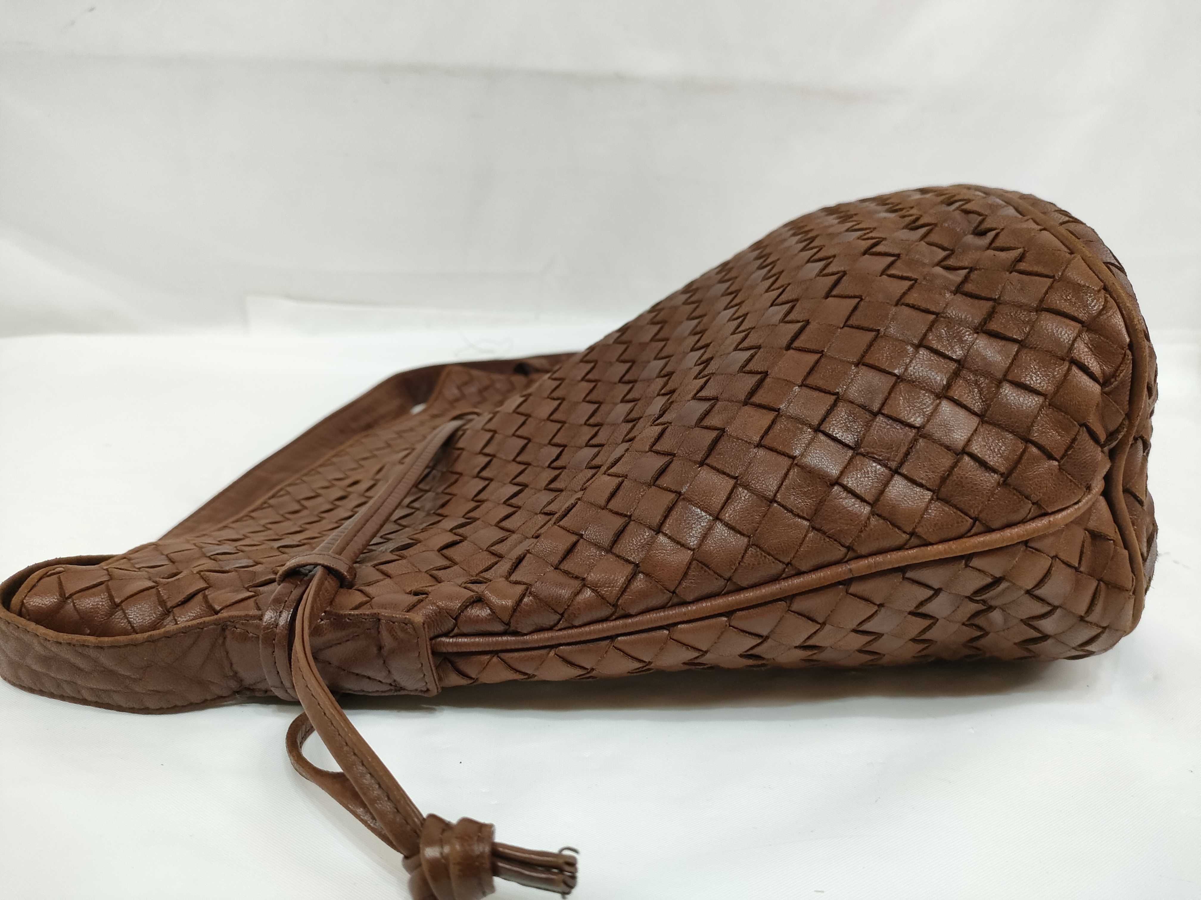 Intrecciato Bottega Leather Handbag Shoulder Bag — view 9