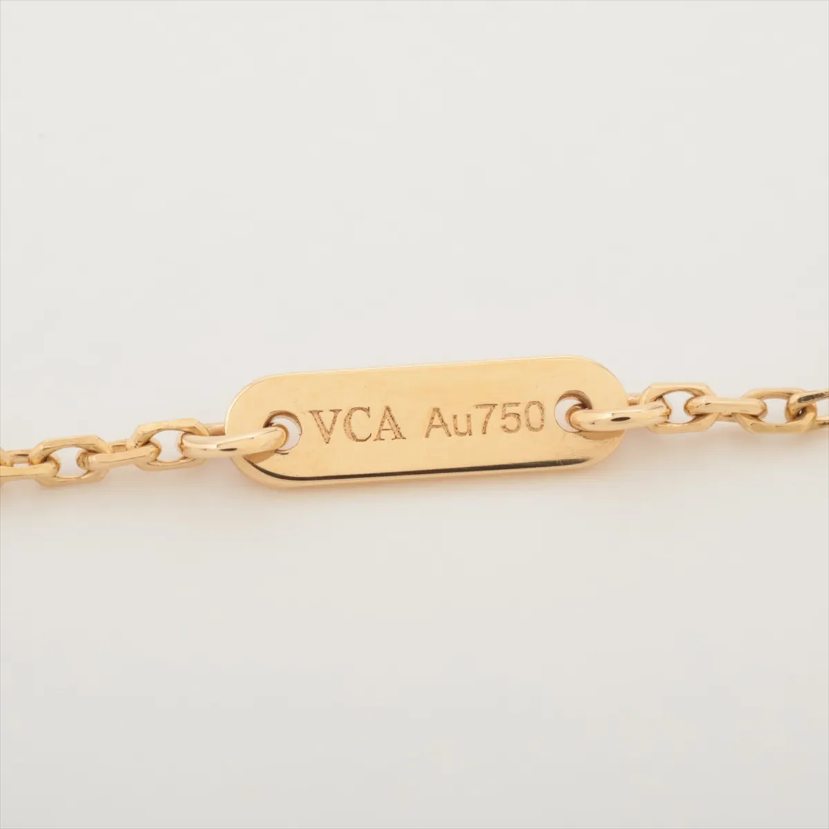 Sweet Alhambra Shell Bracelet 750(YG) 1.7g JE894716 — view 5
