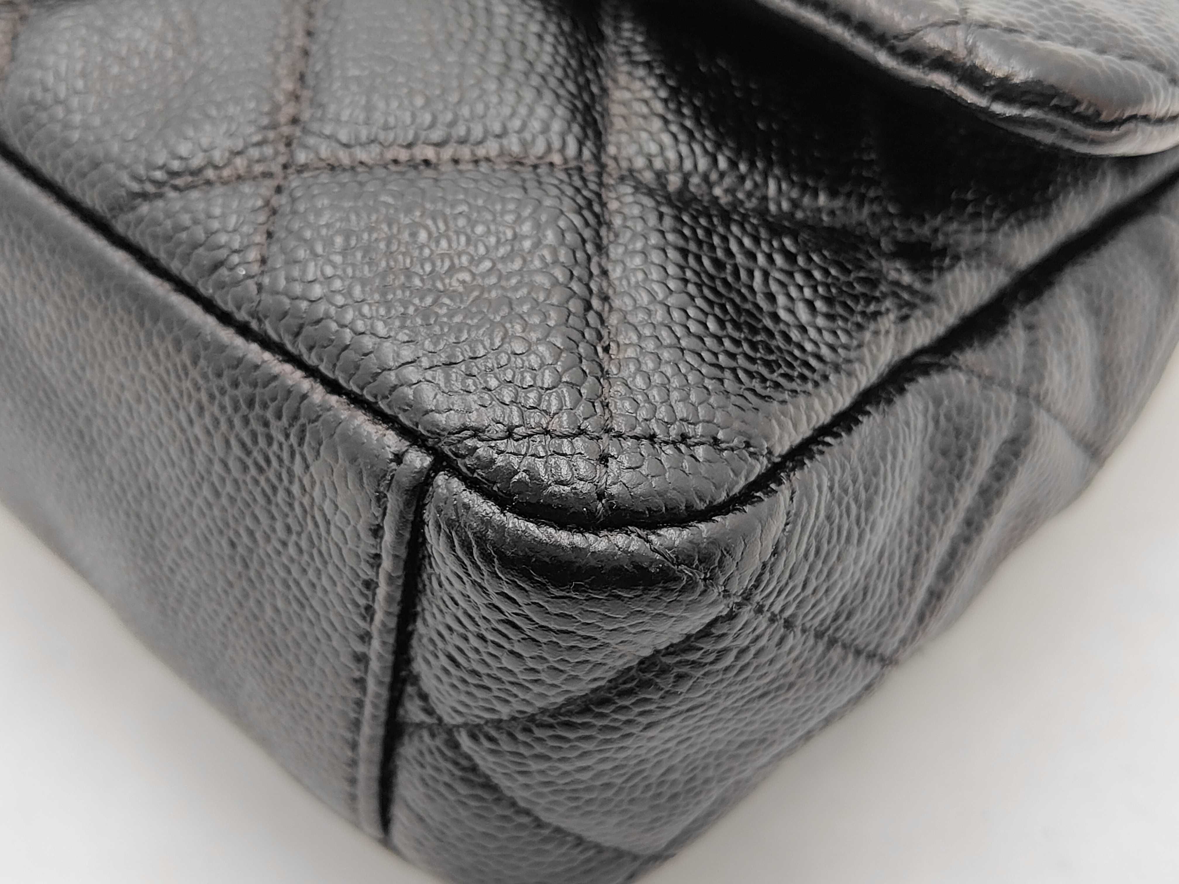 Caviar Skin Double Chain Shoulder Bag (Shoulder Bag) — view 7