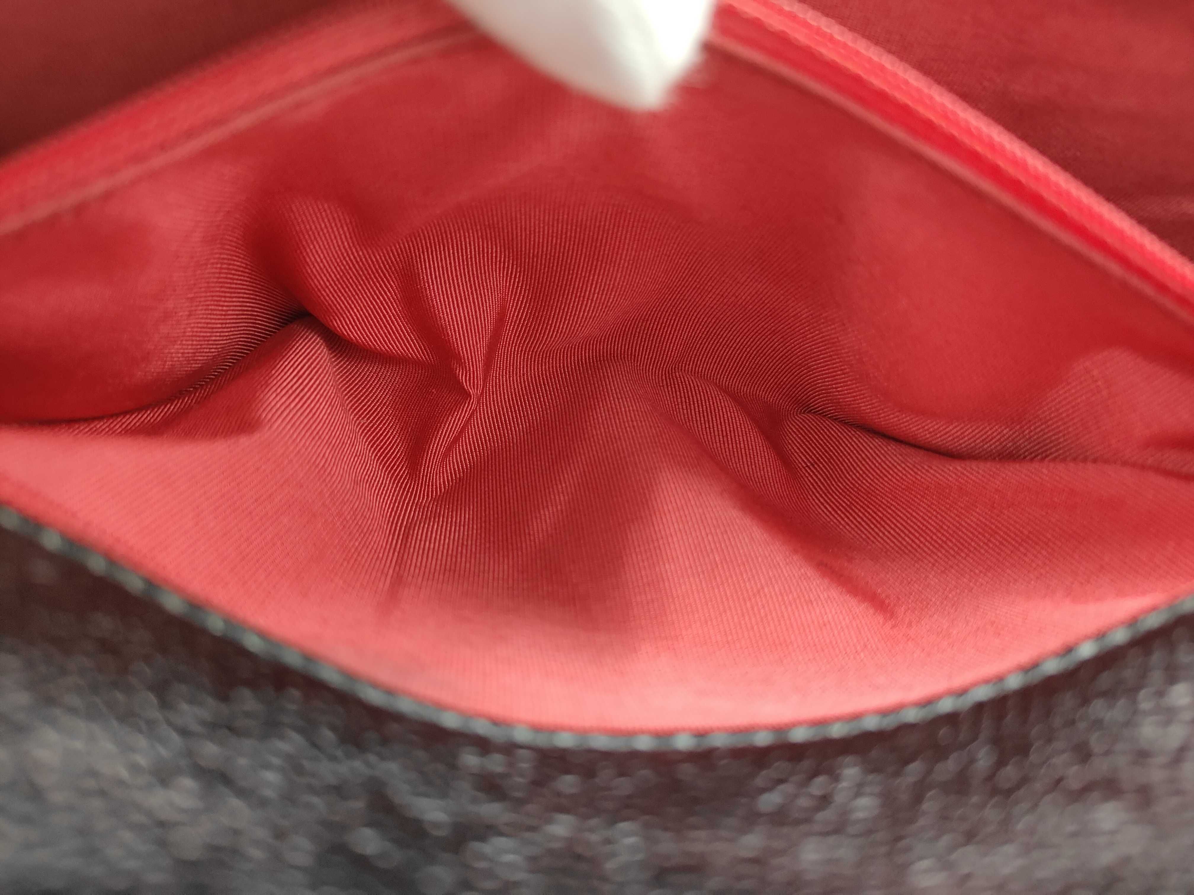 Caviar Skin Double Chain Shoulder Bag (Shoulder Bag) — view 10