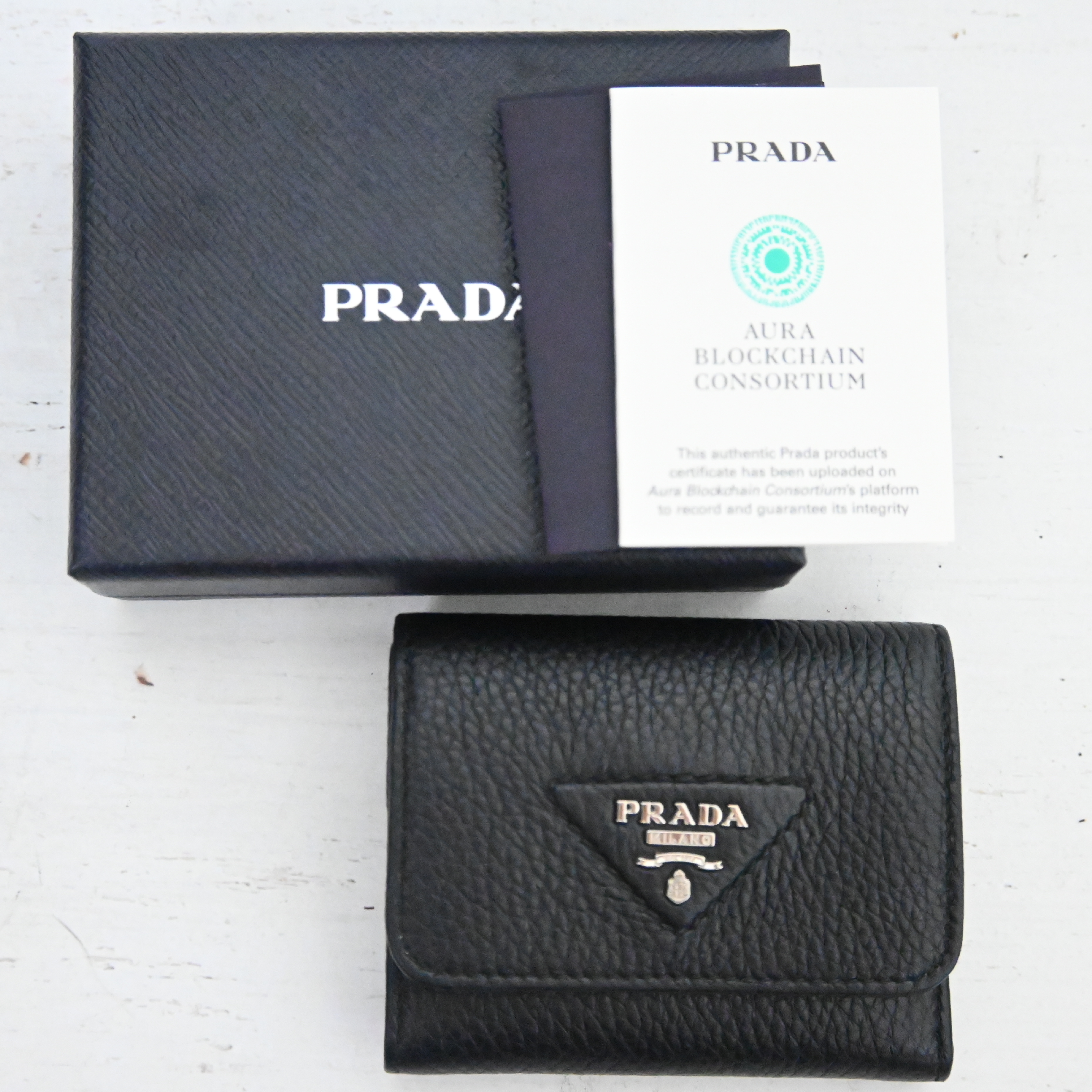 Saffiano Leather Mini Wallet 1MH043 Vitello Daino Black — view 3