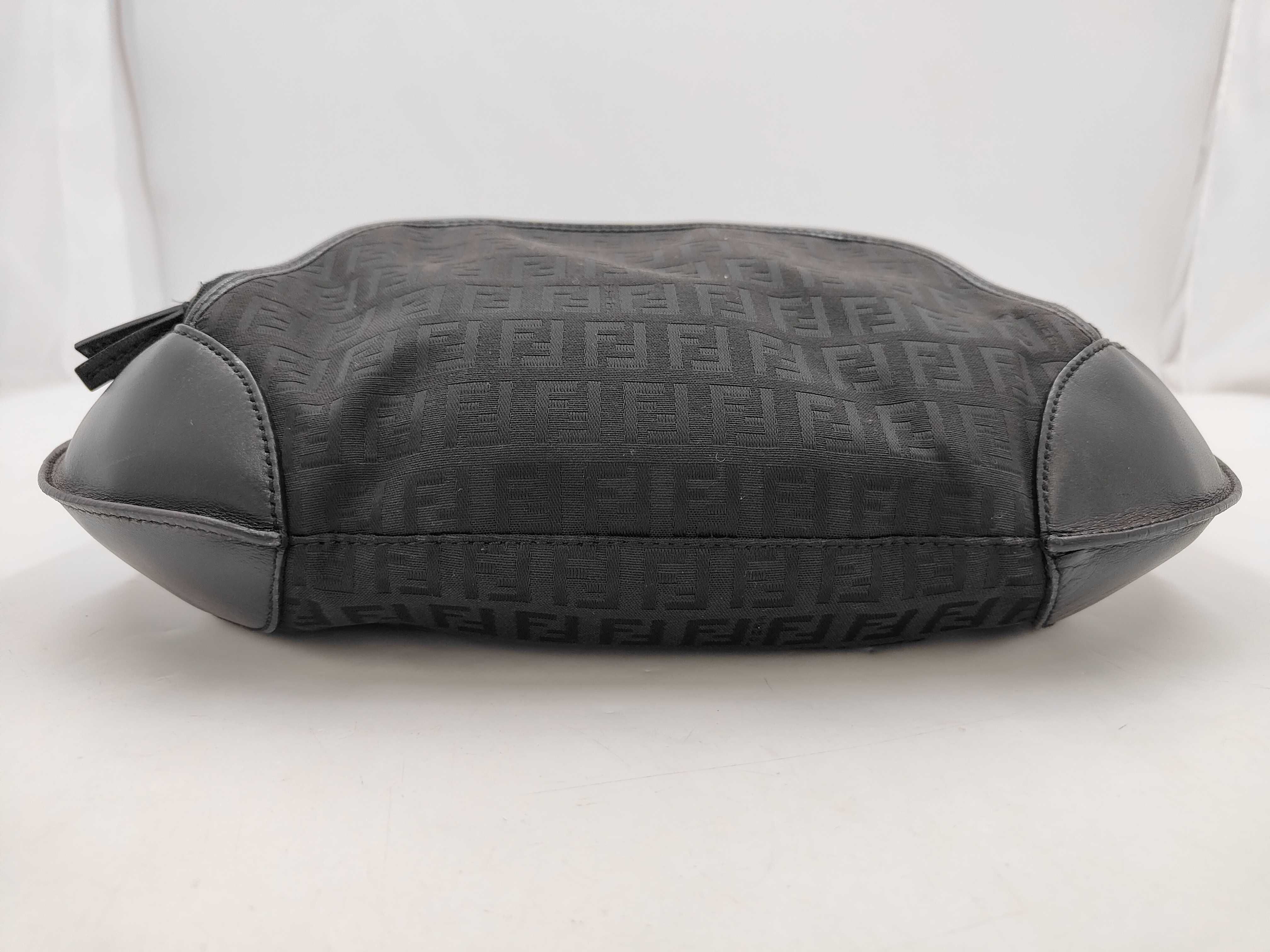 Zucca Pattern Shoulder Bag, One-Shoulder Bag with Charm — view 3