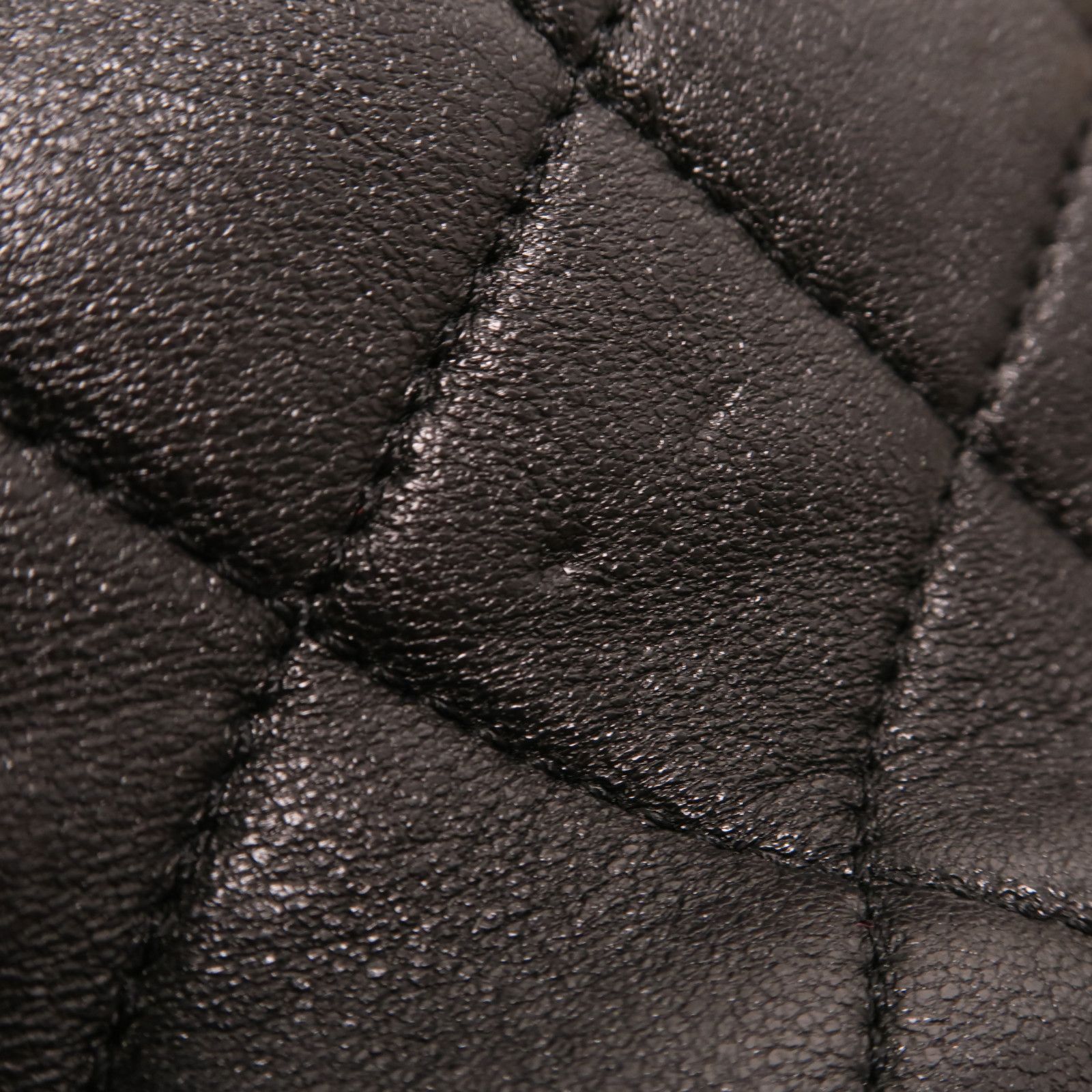 Chaine Lettre Small Bucket Bag — view 15