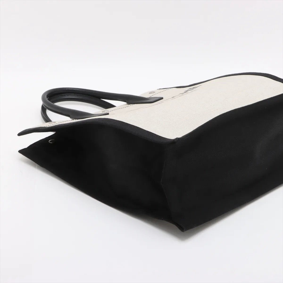 Rive Gauche Leather Tote Bag Beige x Black 632539 — view 4
