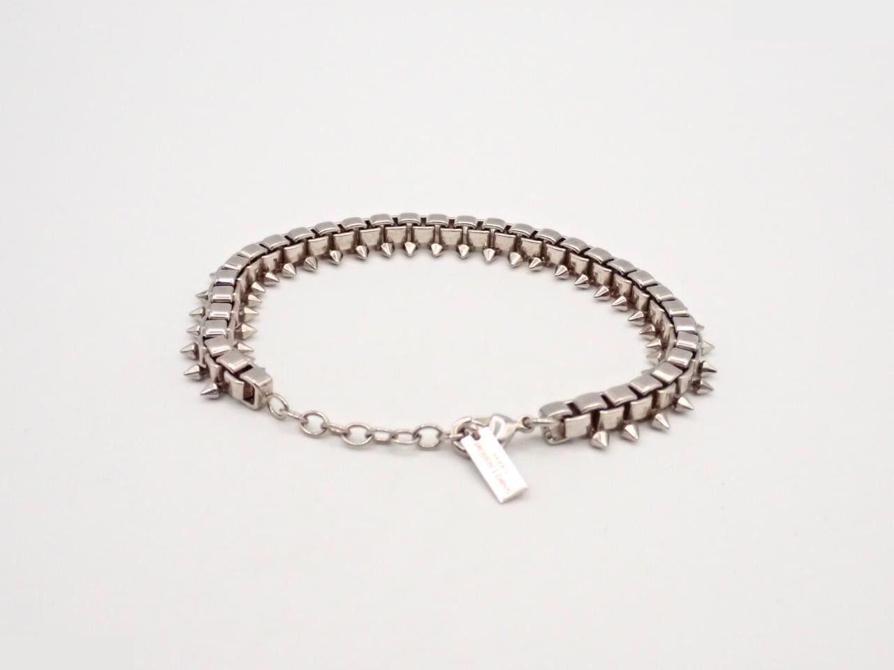 spike chain bracelet, wrist circumference approximately 19 cm — view 3