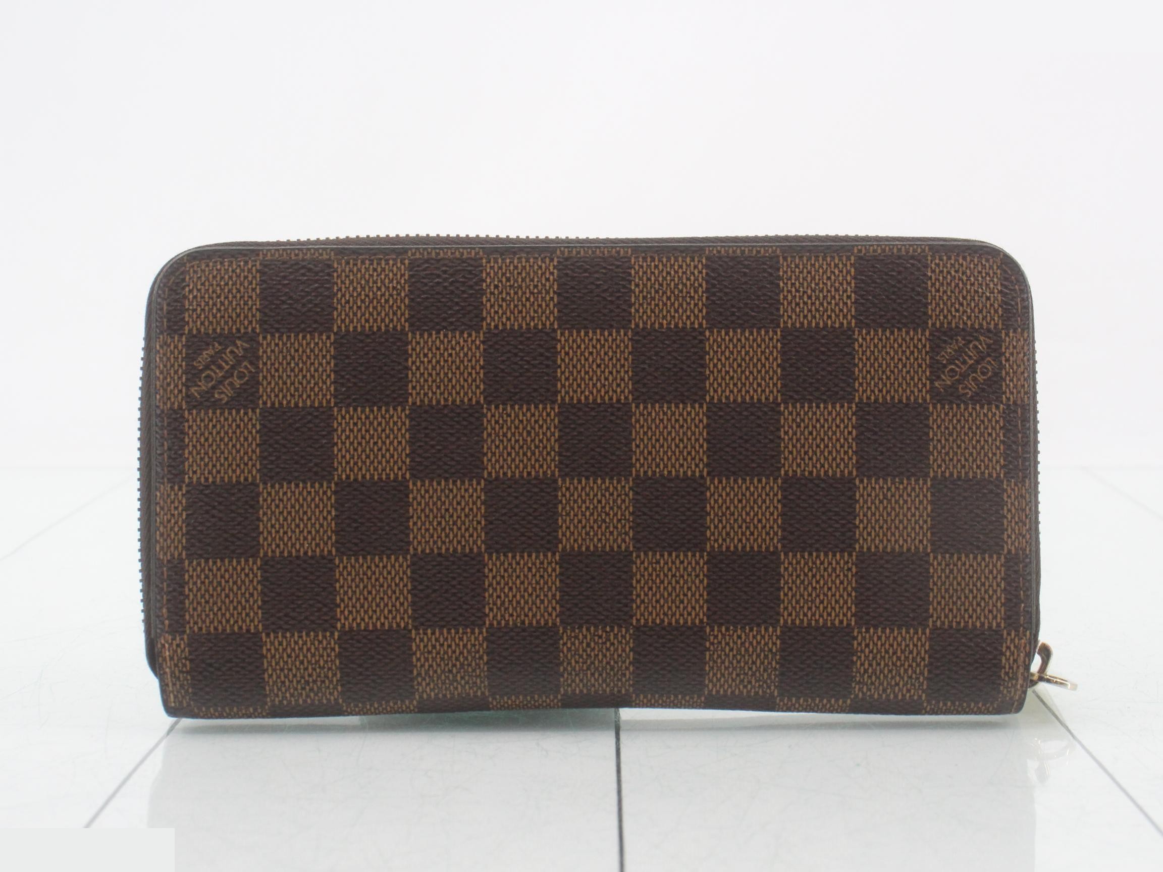 Zippy Wallet - Holds 8 cards — view 2