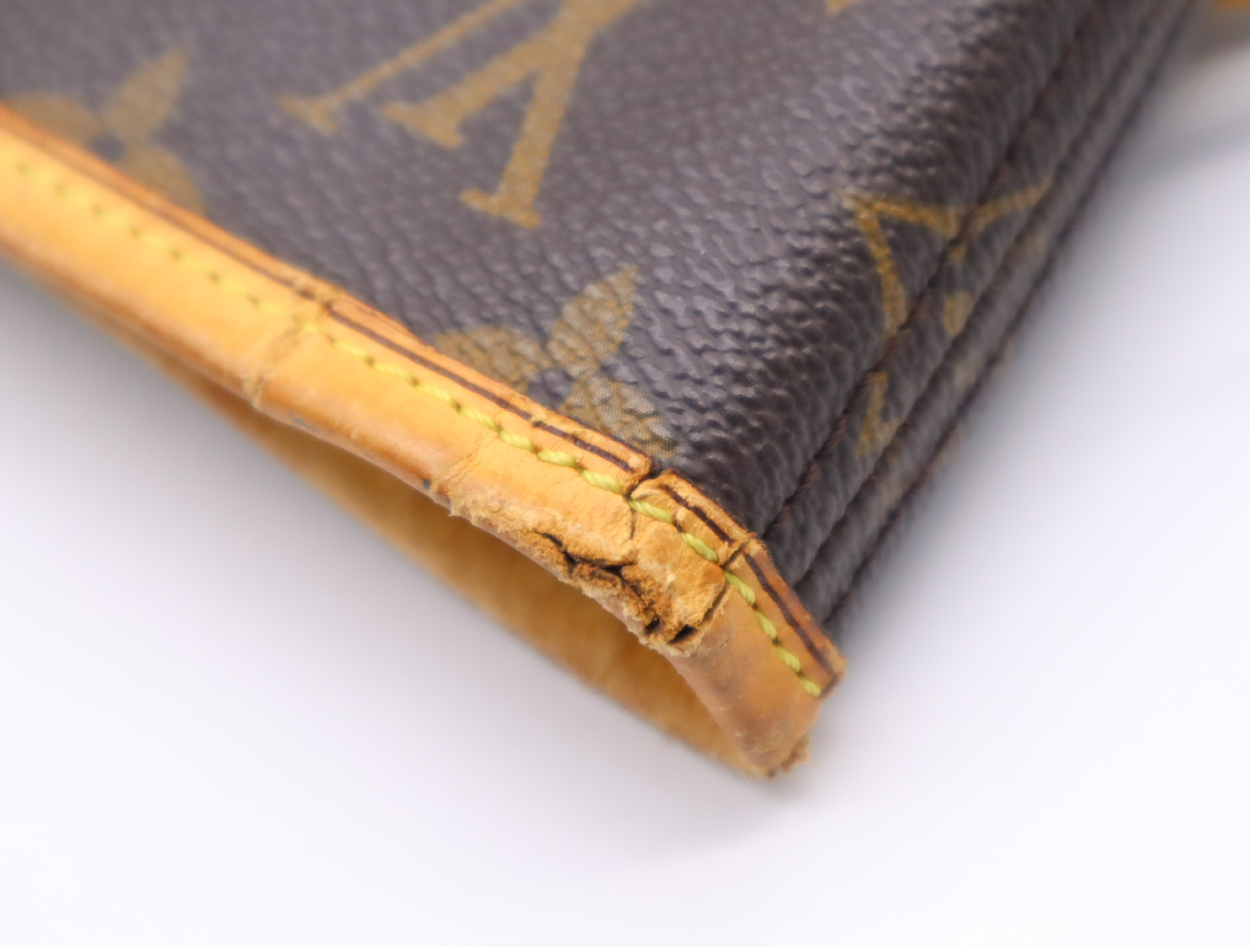 M40156 Monogram Neverfull MM (Old Model) Tote Bag — view 11
