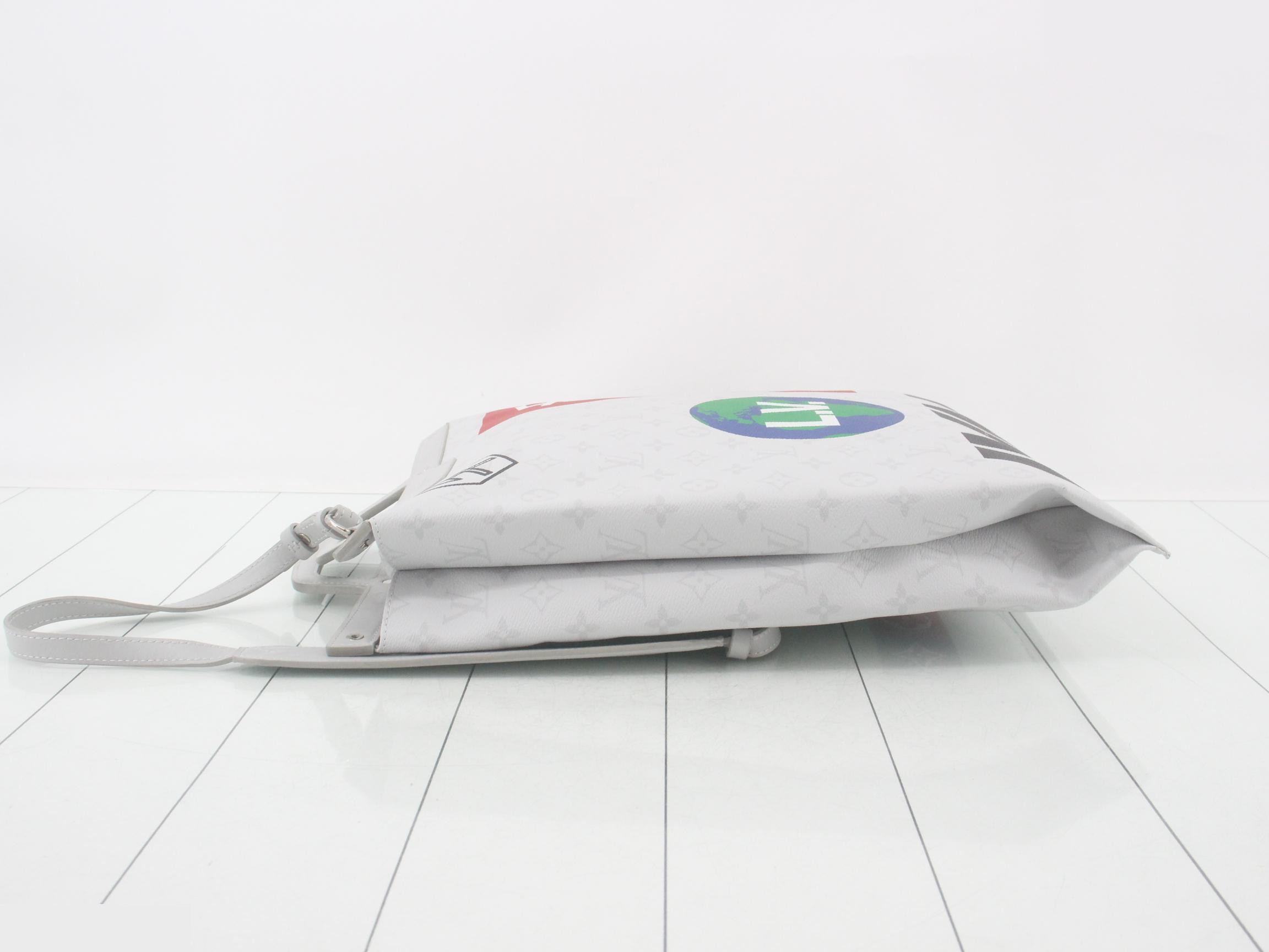 Flat Vertical Tote 2-Way Shoulder — view 4