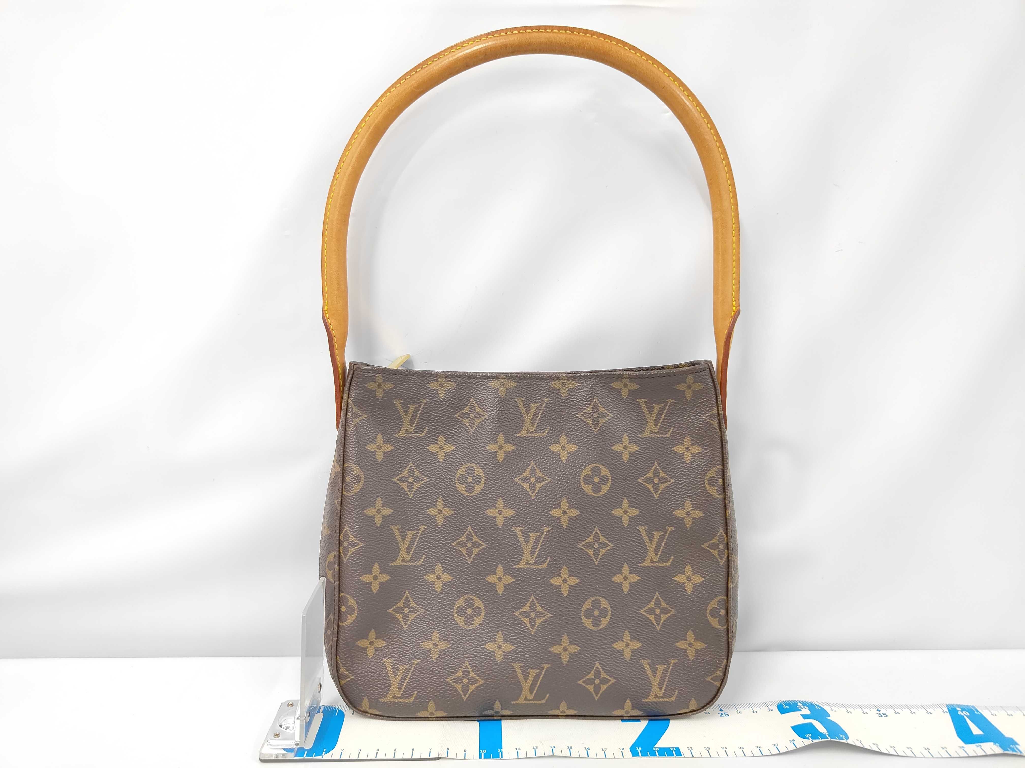 Monogram Looping MM M51146 Shoulder Bag — view 2