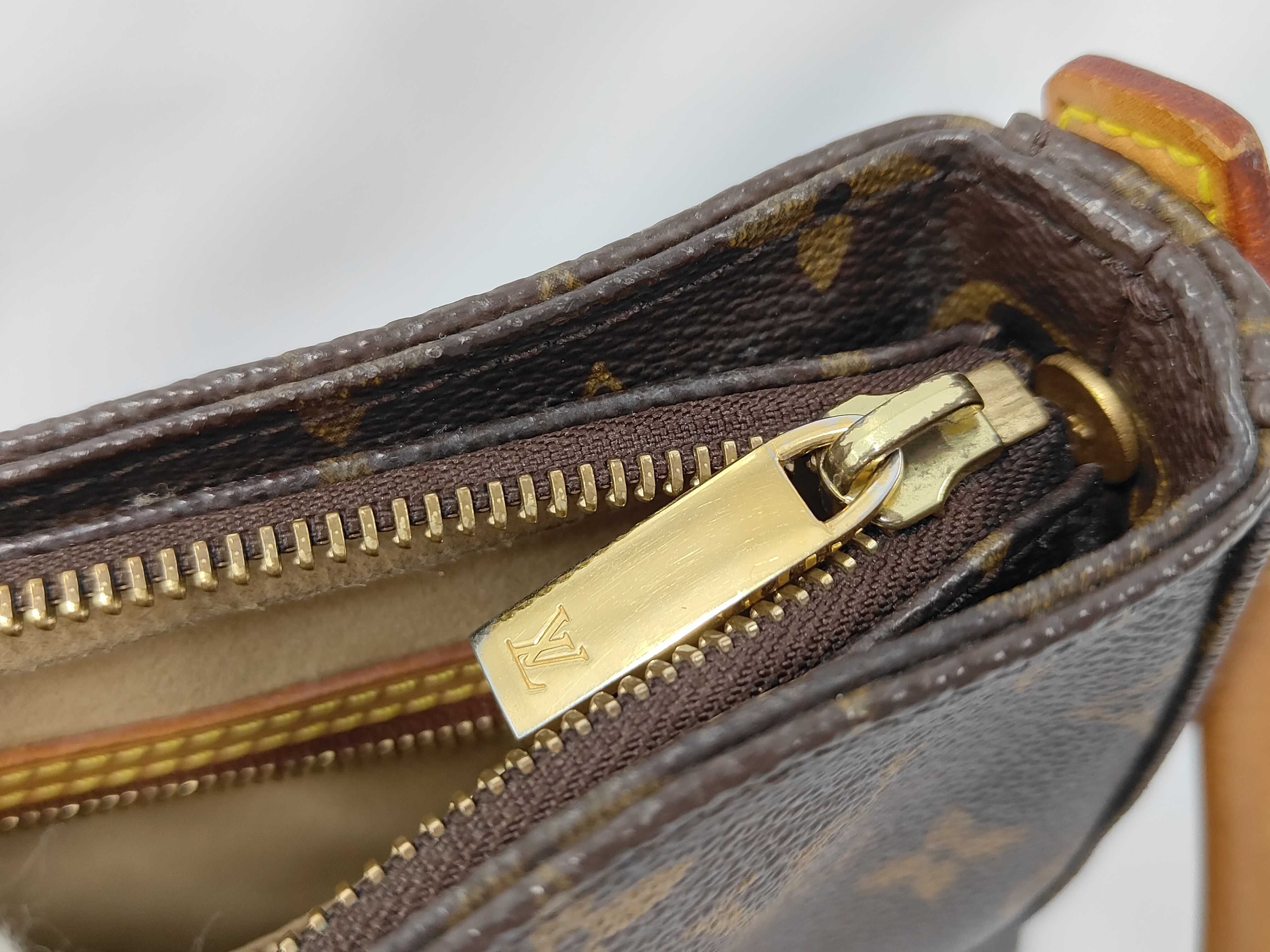 Monogram Looping MM M51146 Shoulder Bag — view 10