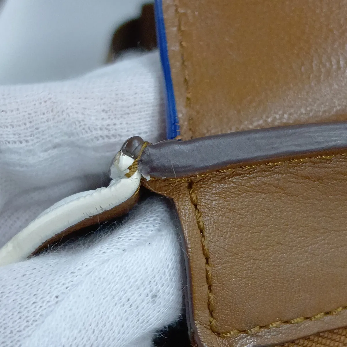 Trapeze Leather x Suede 2-Way Handbag Brown x Blue — view 12