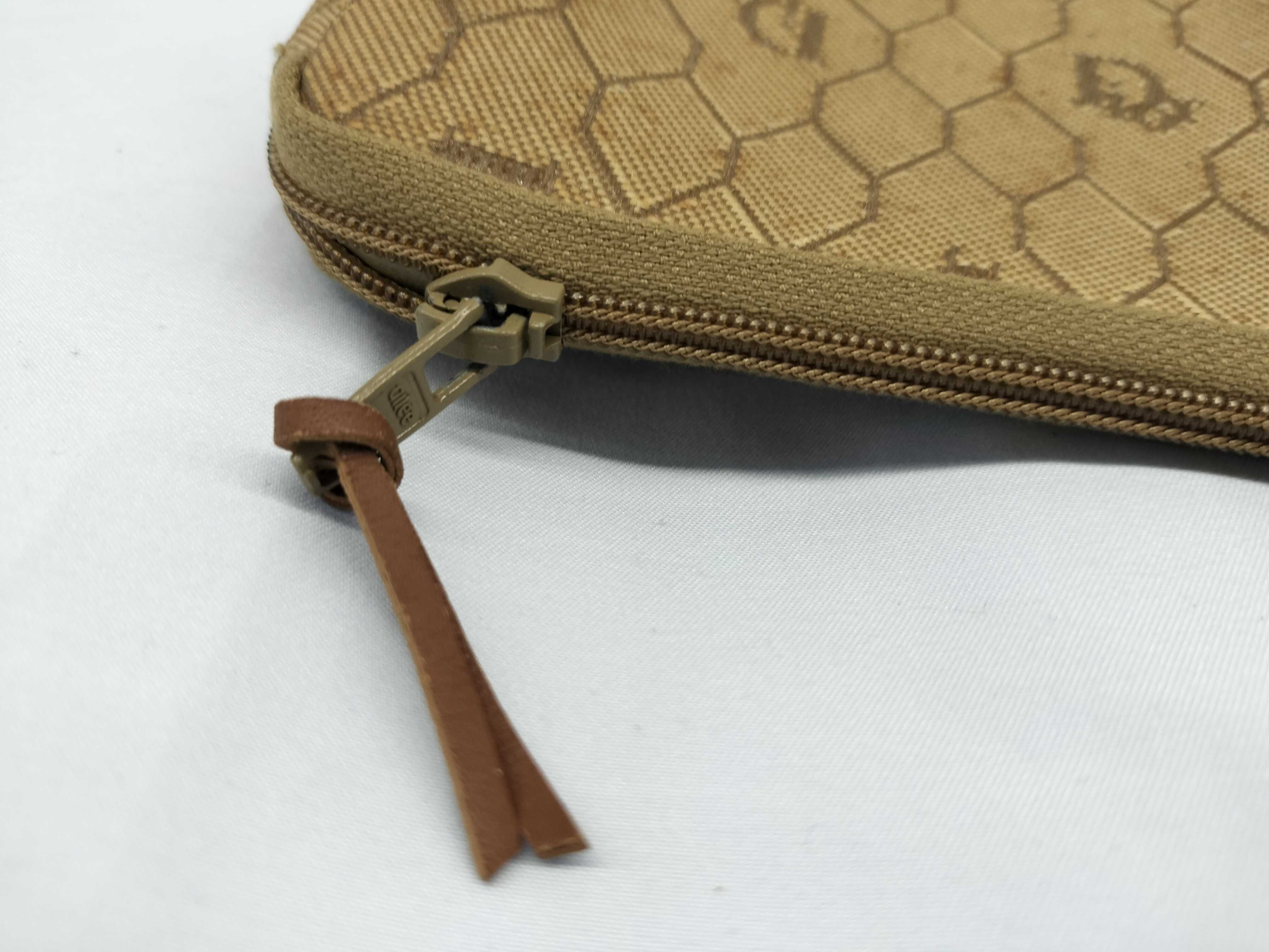 Honeycomb Pattern Pouch — view 7