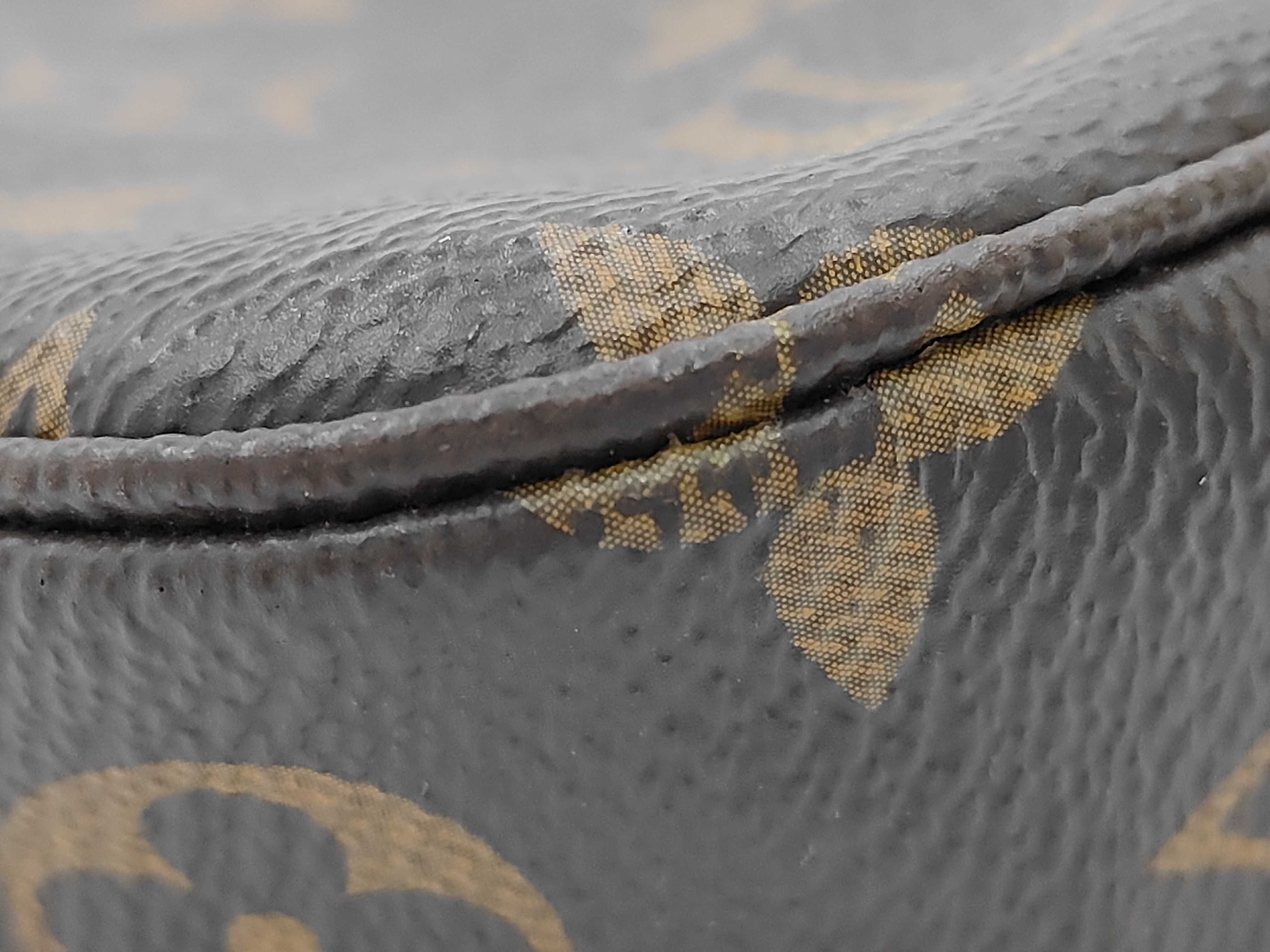 Monogram M40712 Pochette Accessoires Handbag — view 5