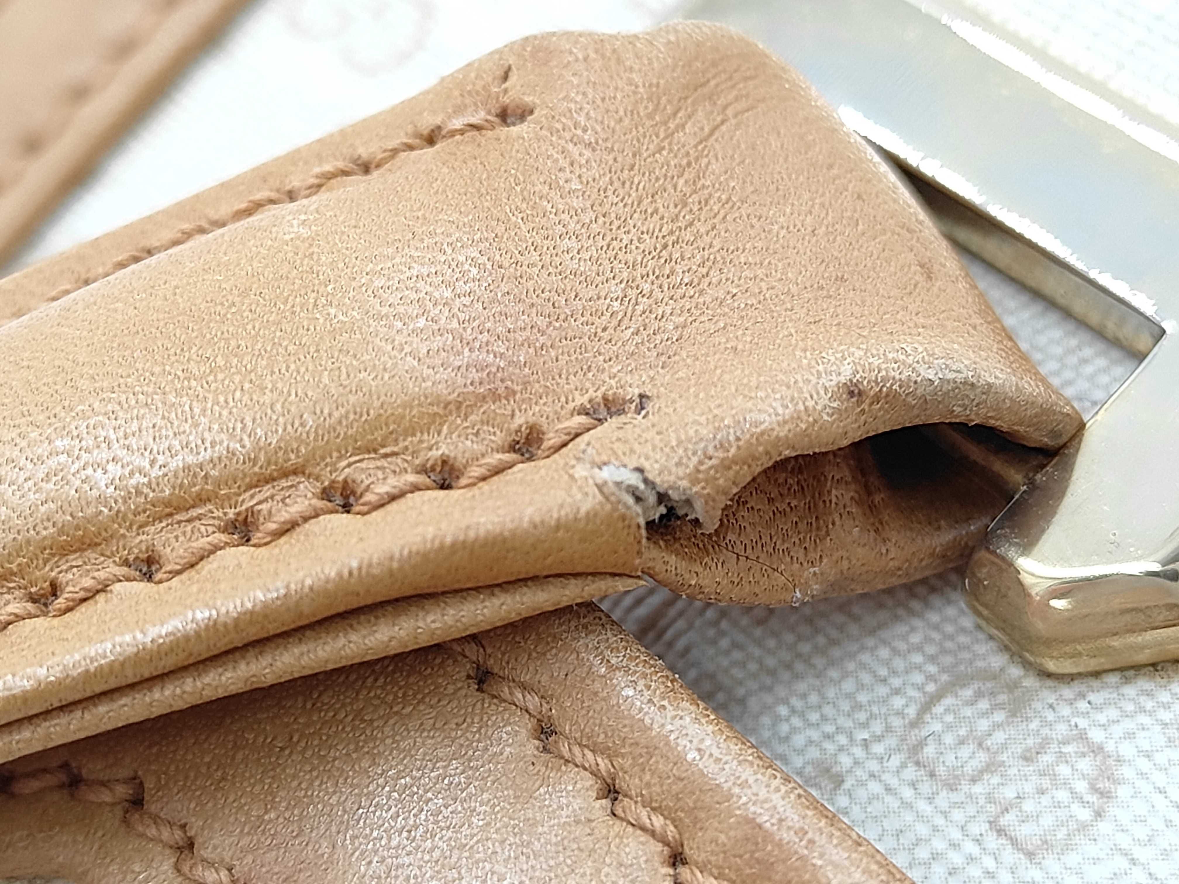 Old Gucci Handbag with Mirror — view 9