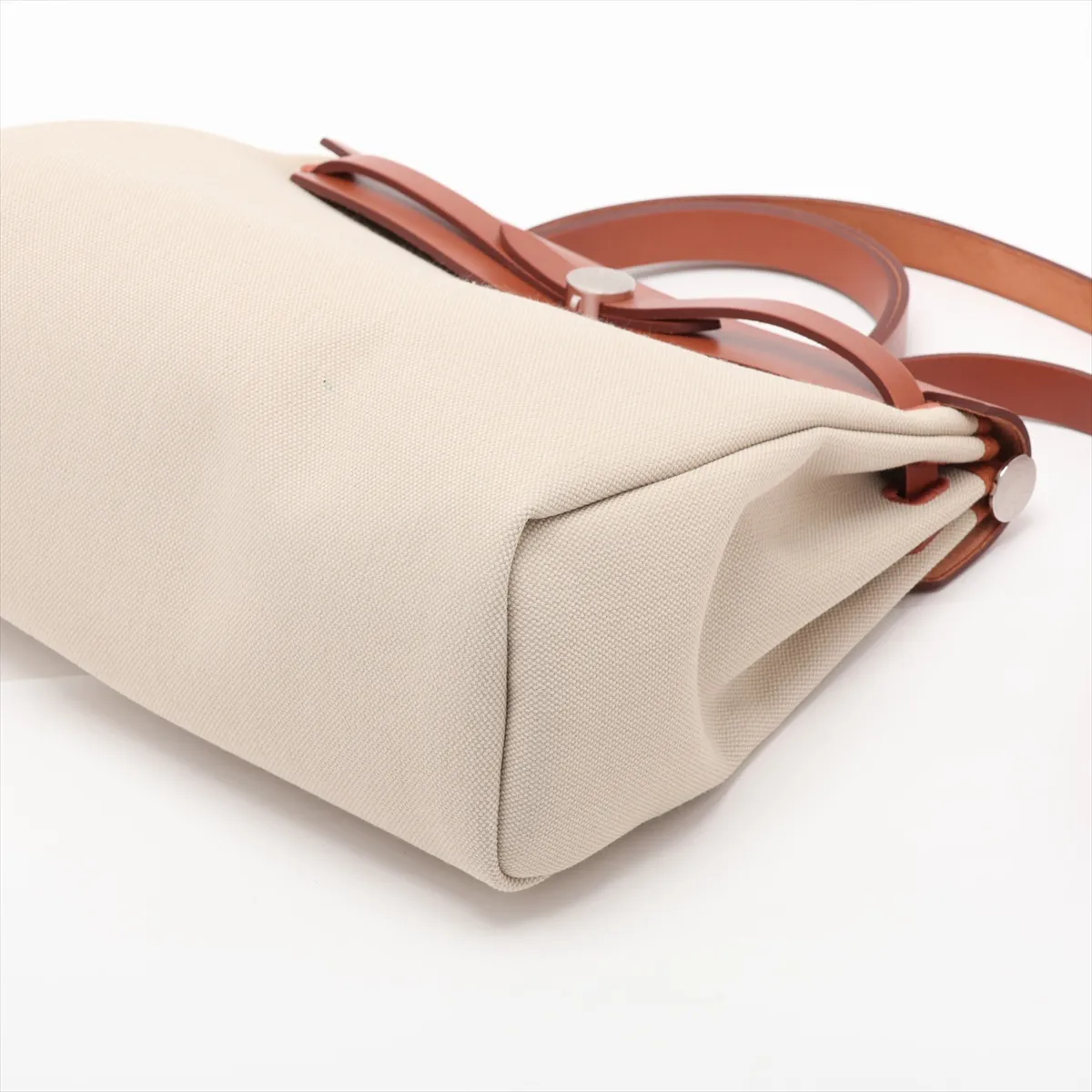 Herbag Zip PM Toile H x Vache Hunter Beige x Brown Silver Hardware Y:2020 — view 3