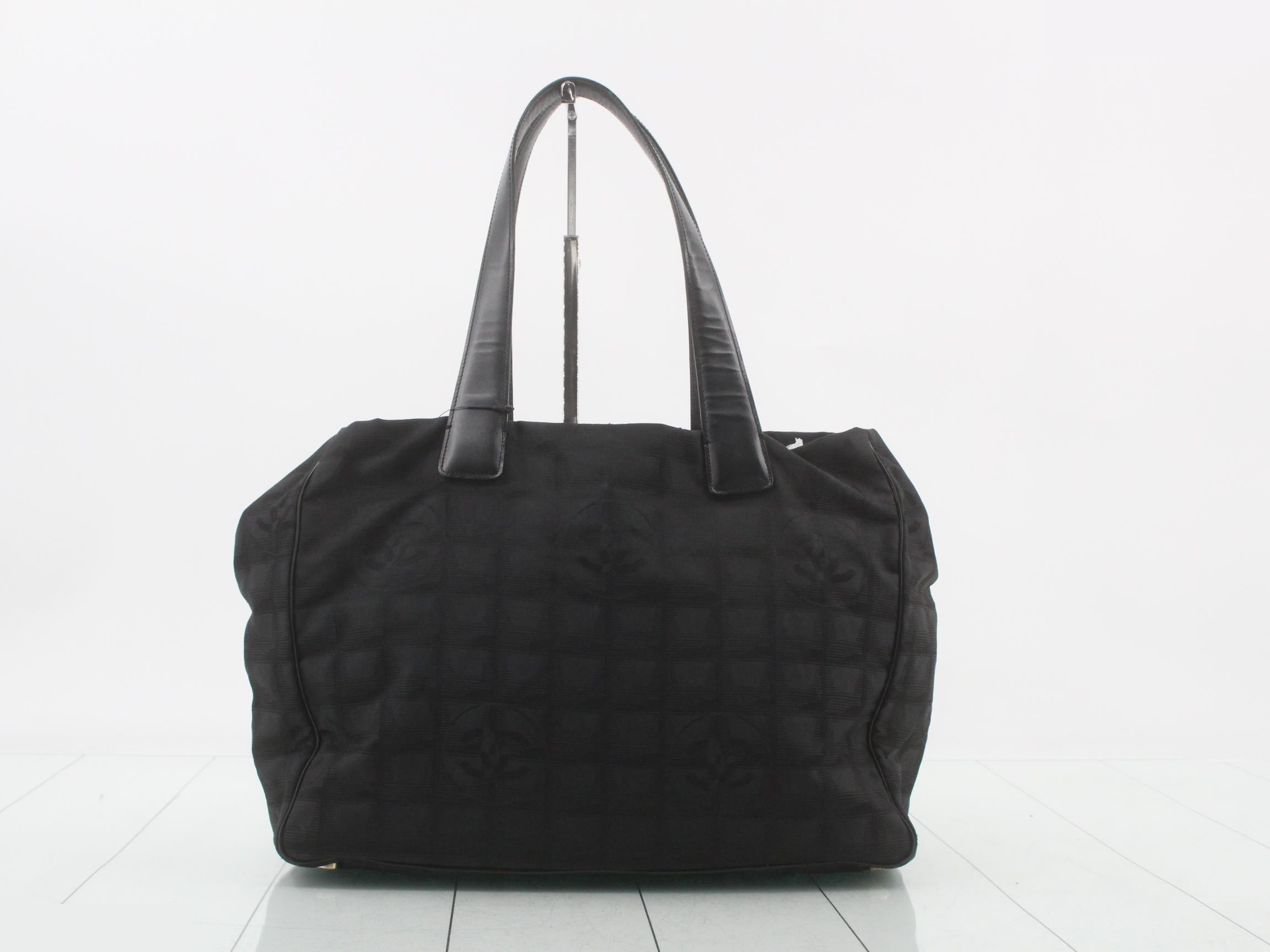 New Travel Line (Bags) - Tote Bag — view 2