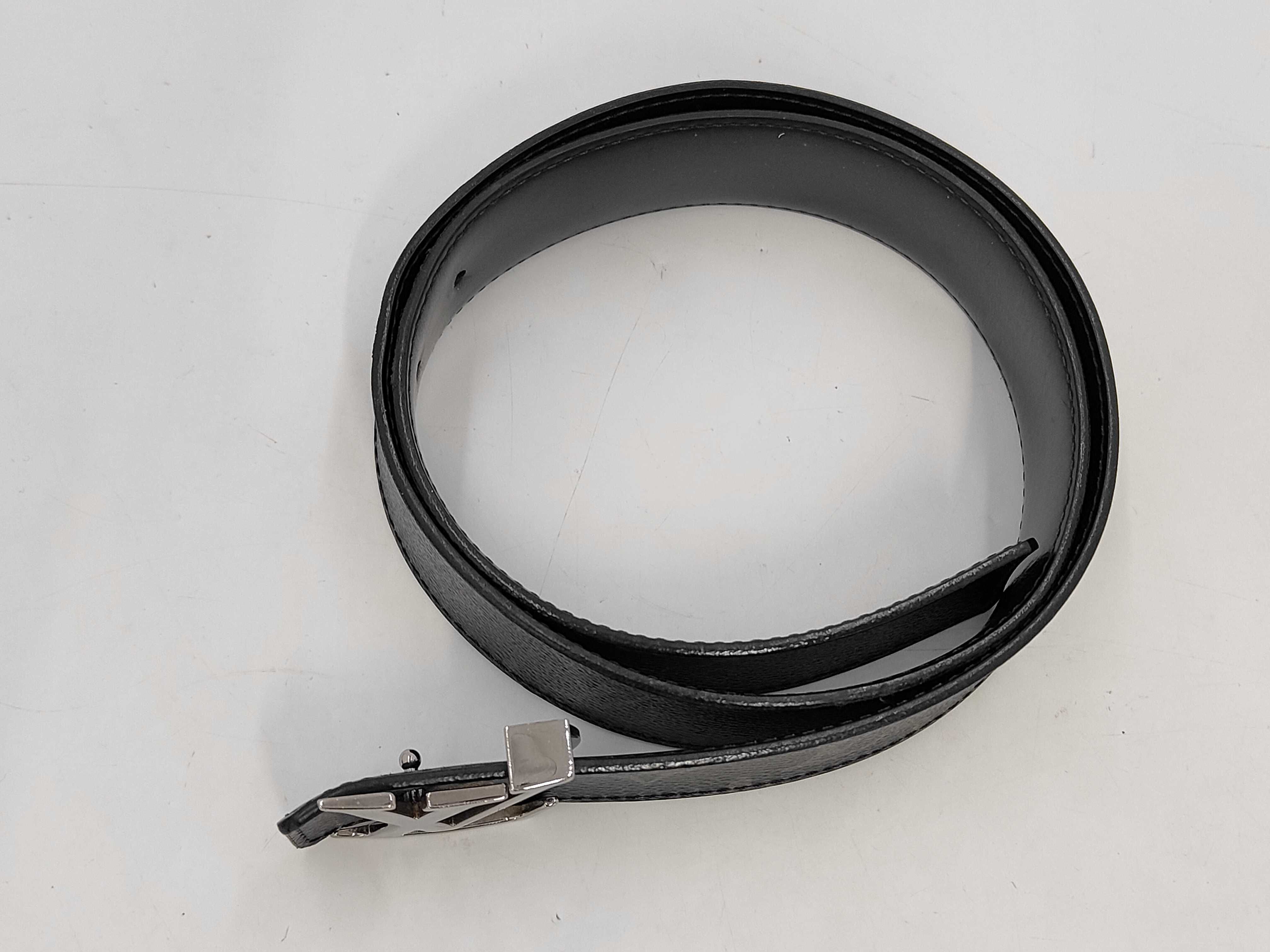 Belt - LV Initials 40MM Reversible M9043/AC3117 Belt — view 2