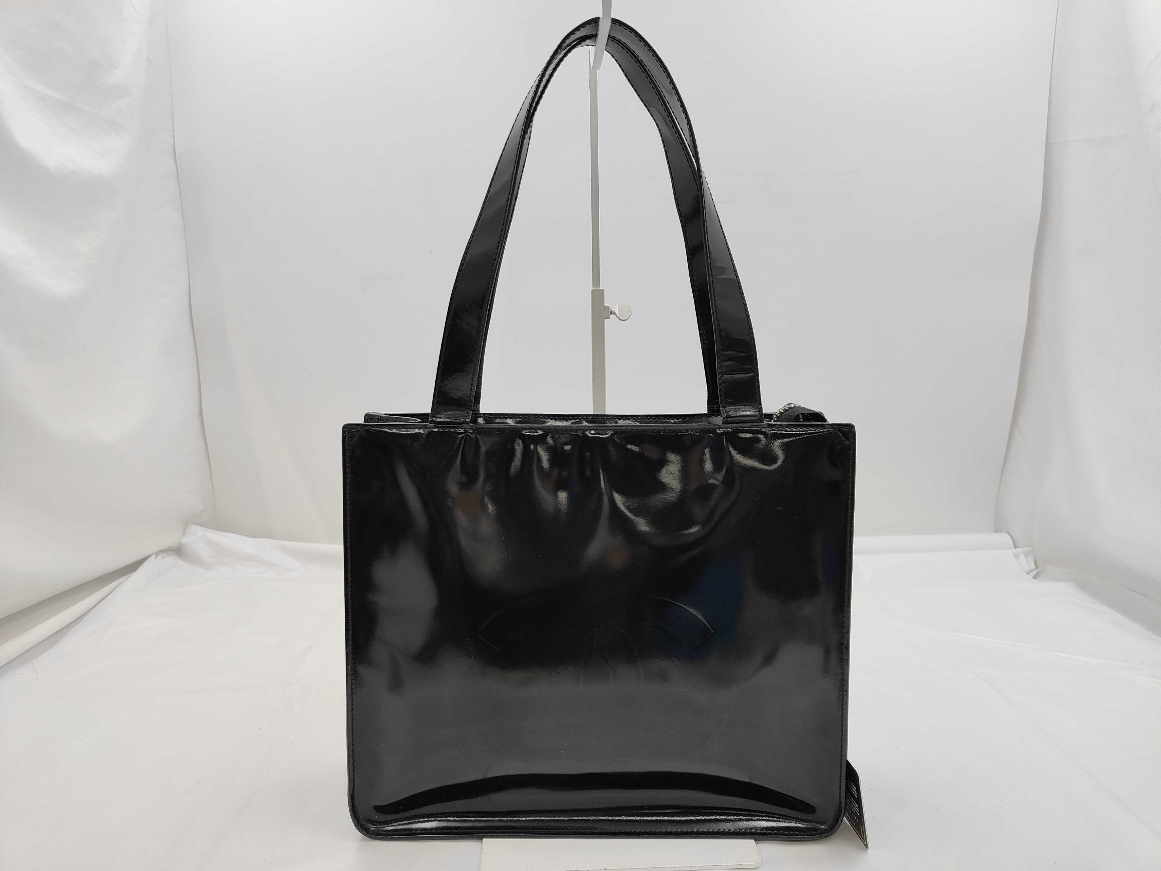 Enamel CC Logo Handbag