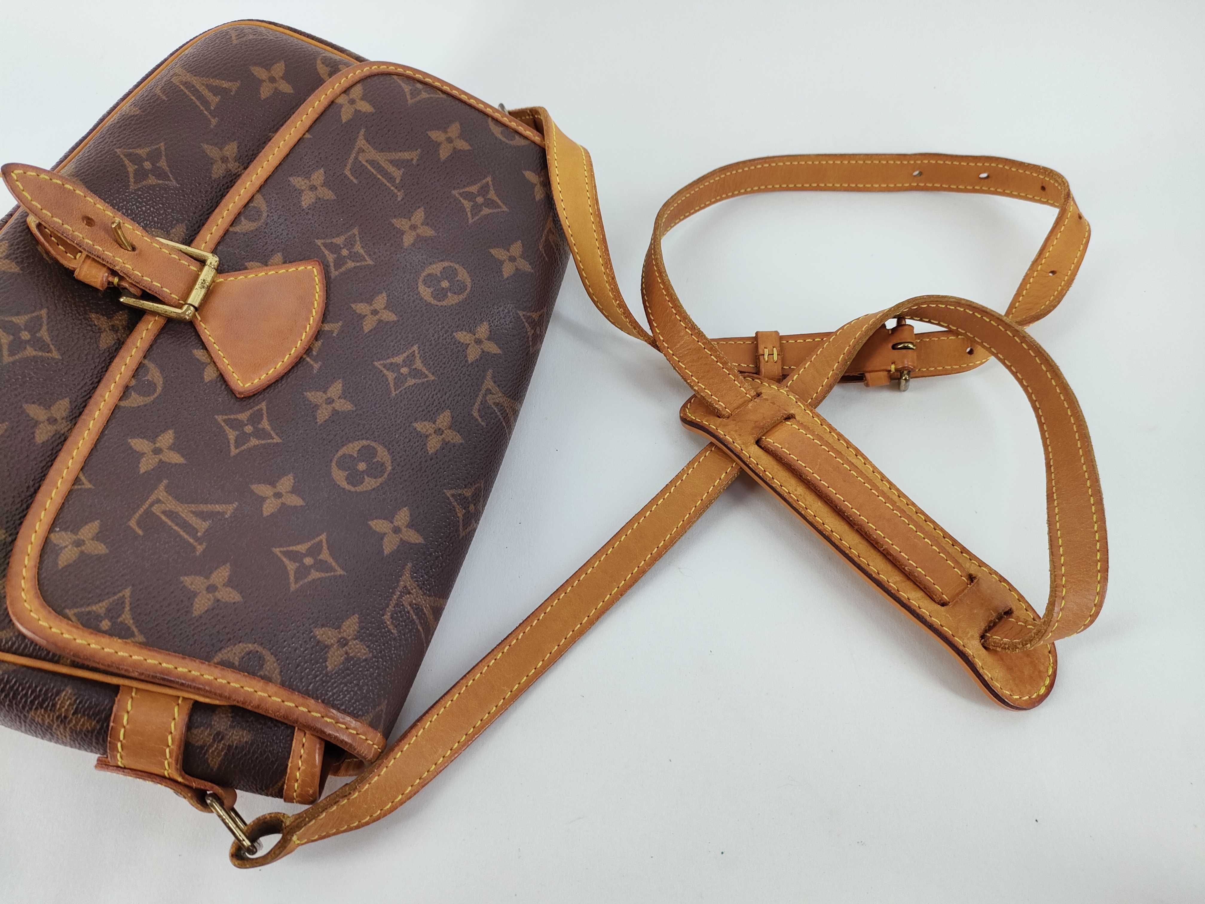 Monogram Sologne M42250 SE0031 Shoulder Bag — view 3