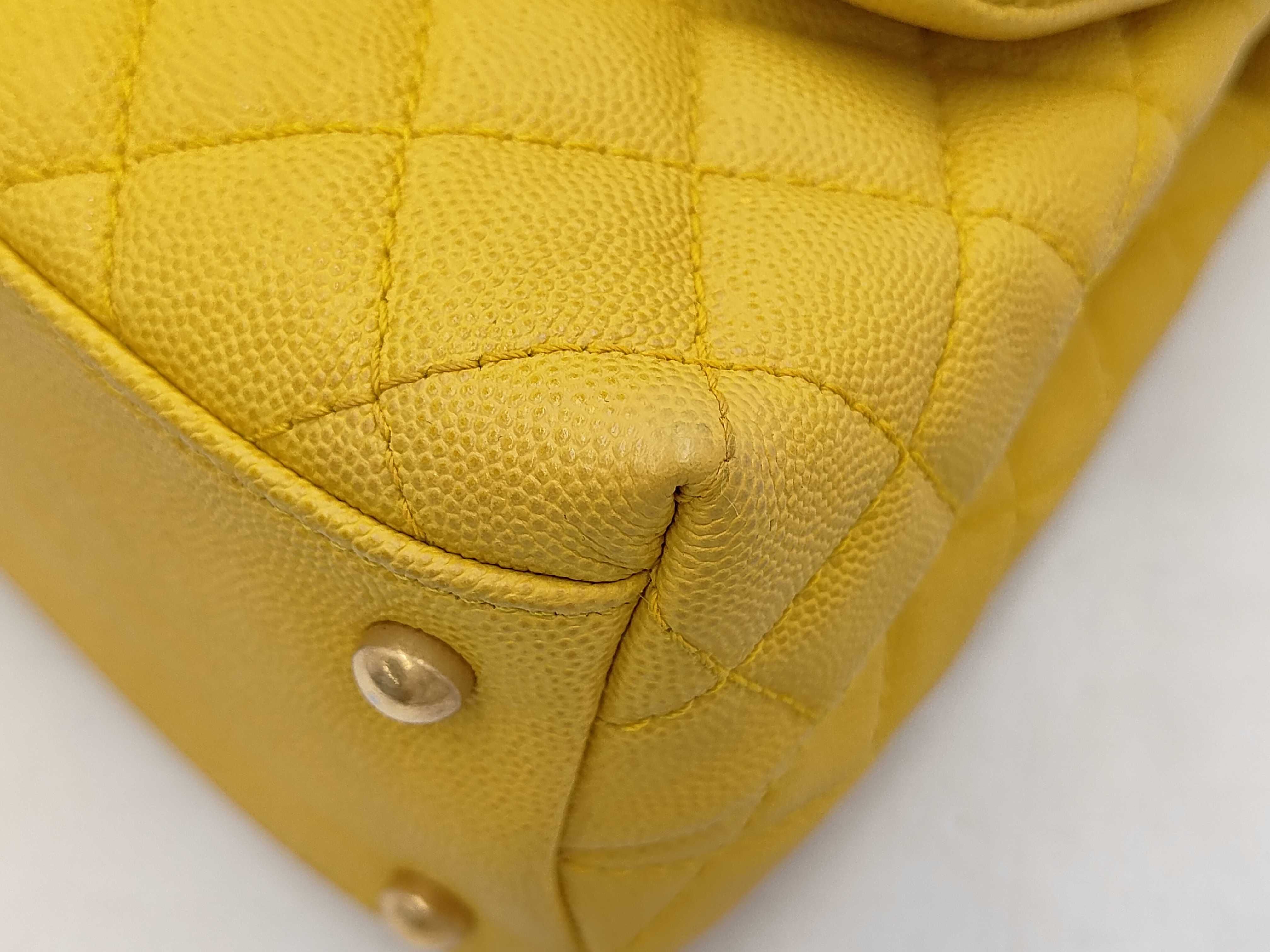 handbag, Matelassé, Coco Mark, Coco Handle, caviar leather handbag — view 10