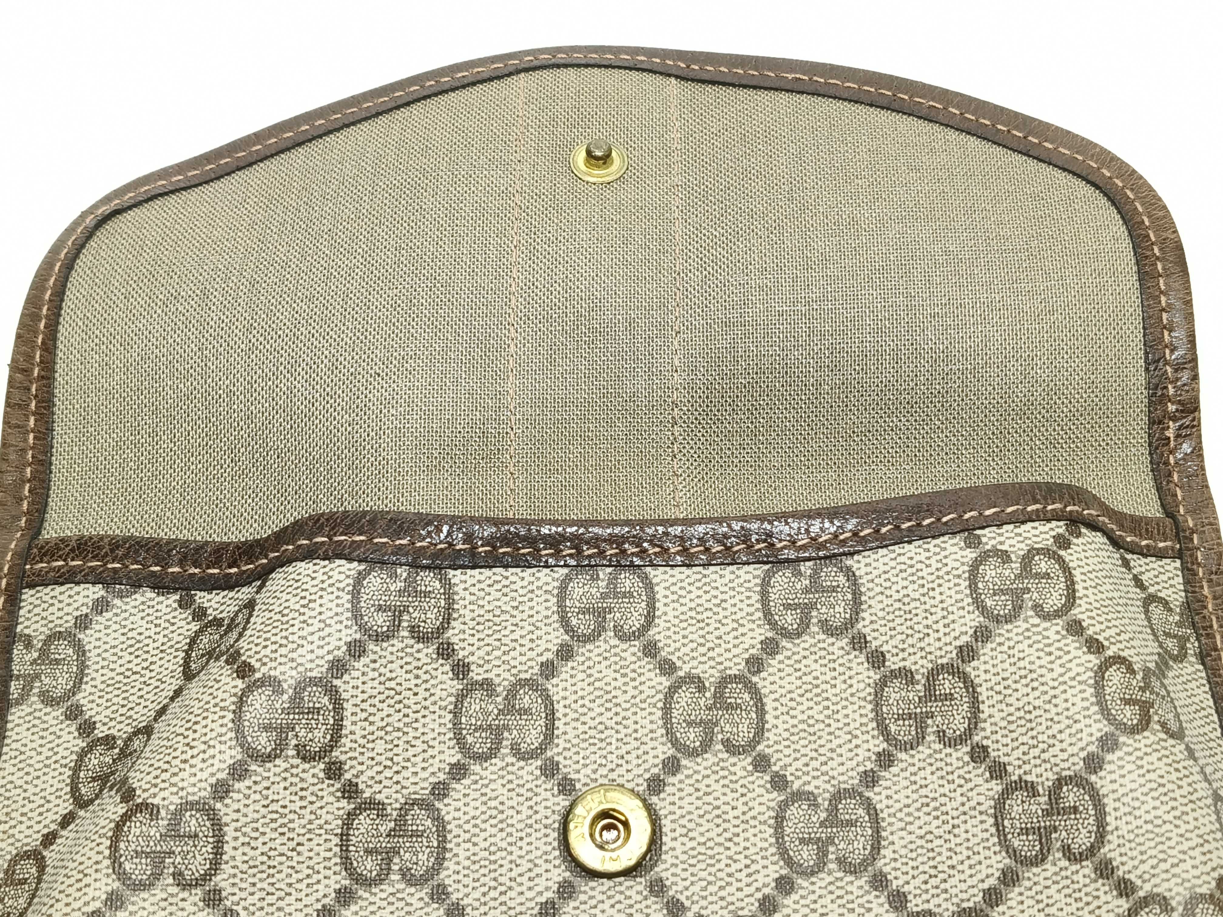 GG Supreme Gucci brand pouch — view 5