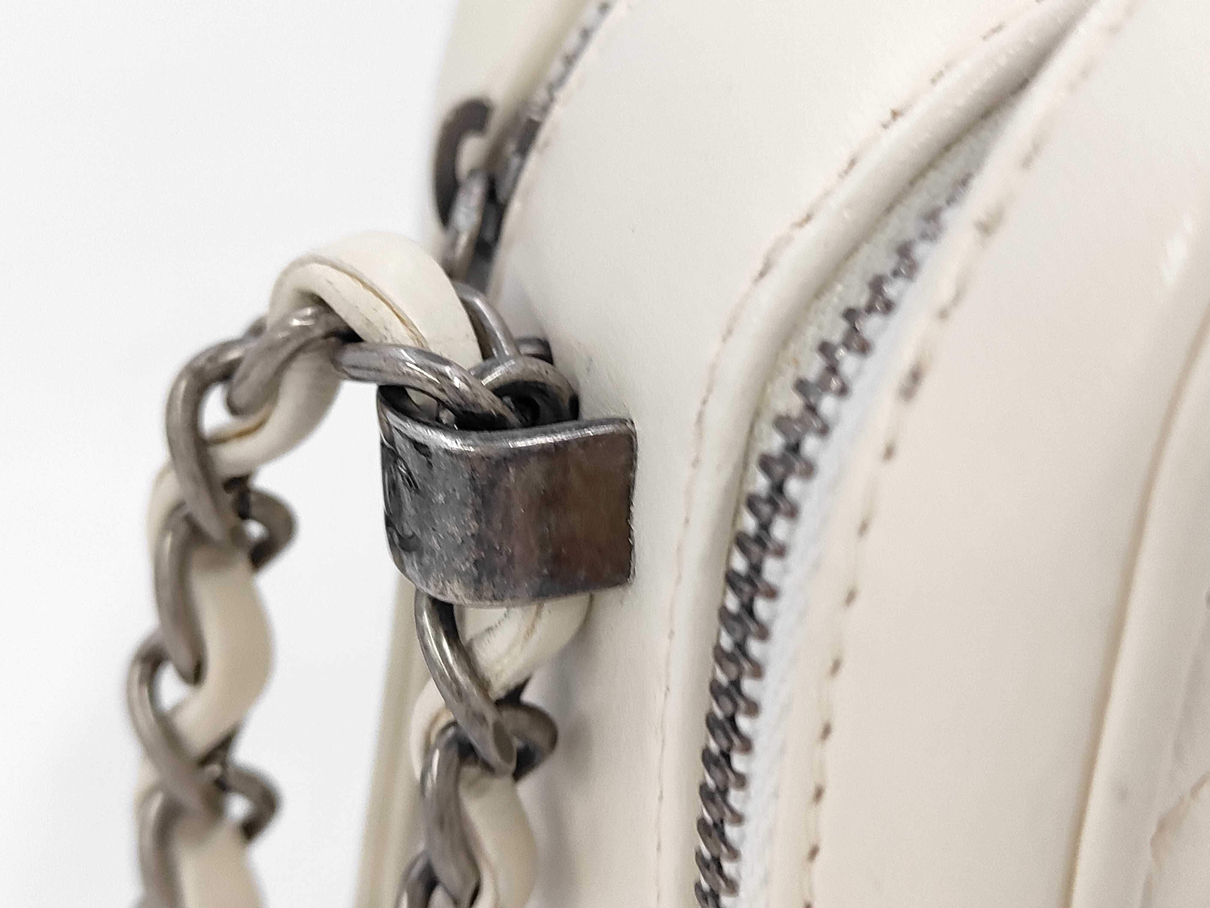 KR- Coco Boy Leather Chain Shoulder Bag White Gunmetal Fittings A92656 - Shoulder Bag — view 3
