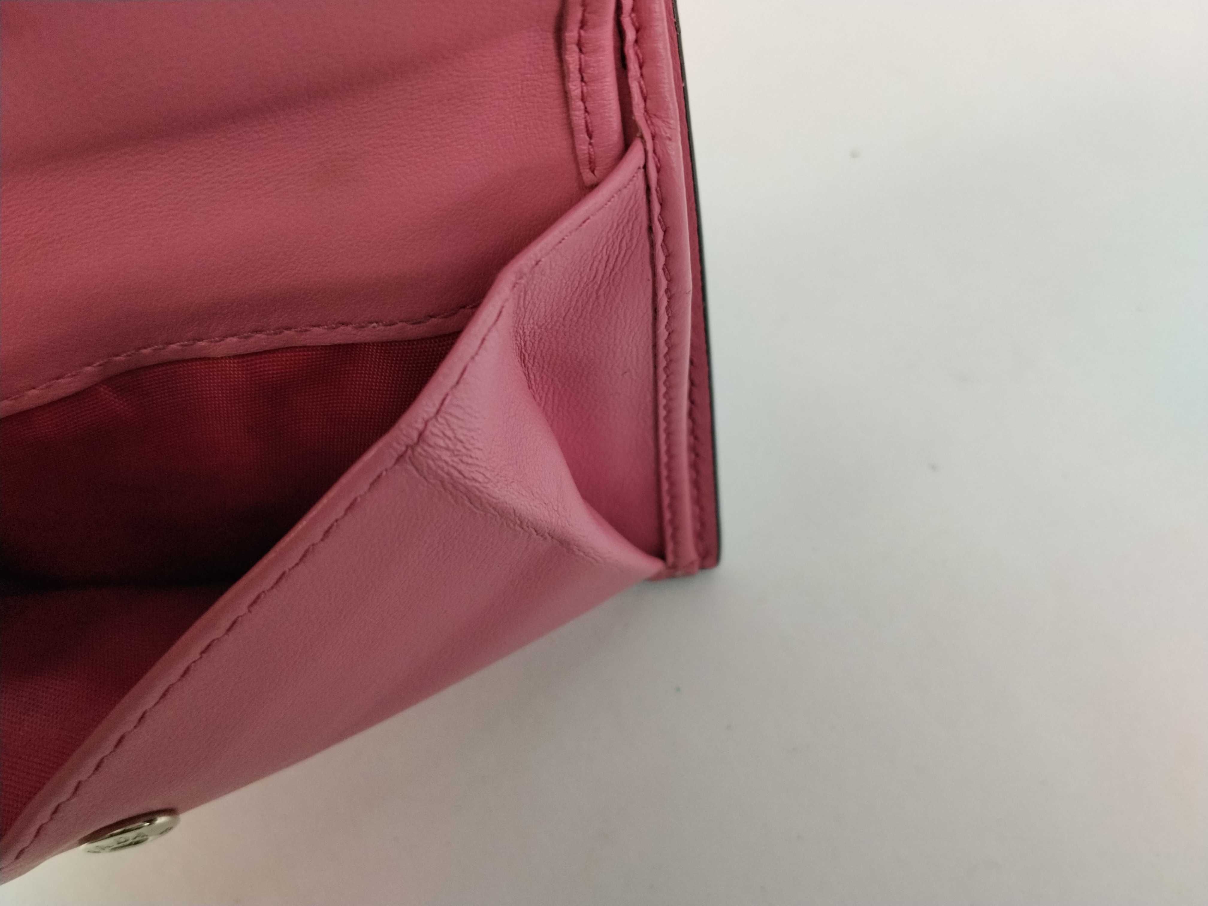 (Prada) Bi-fold wallet 1MV204 Dog motif wallet — view 12