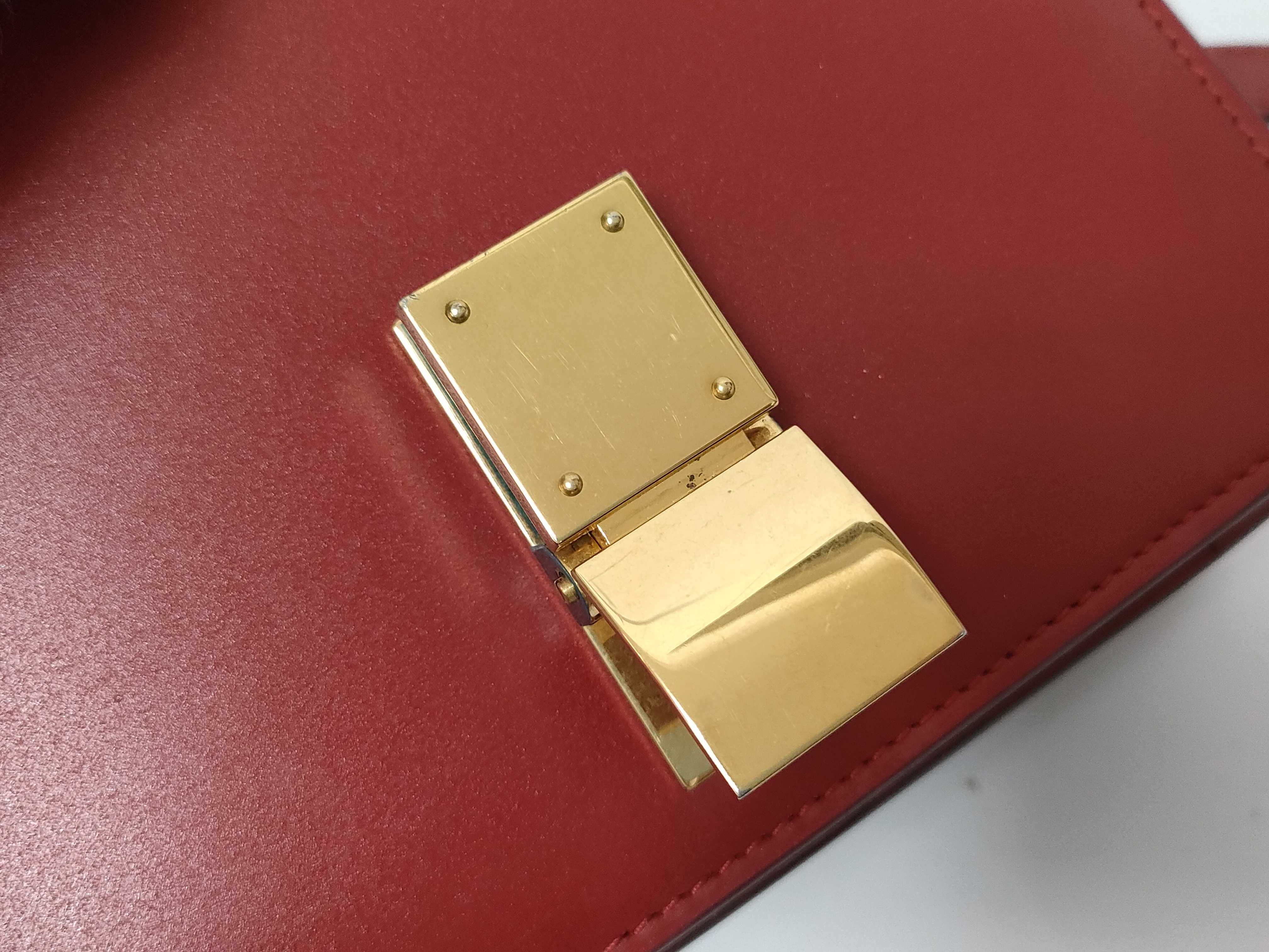 Classic Box Small Shoulder Bag — view 12