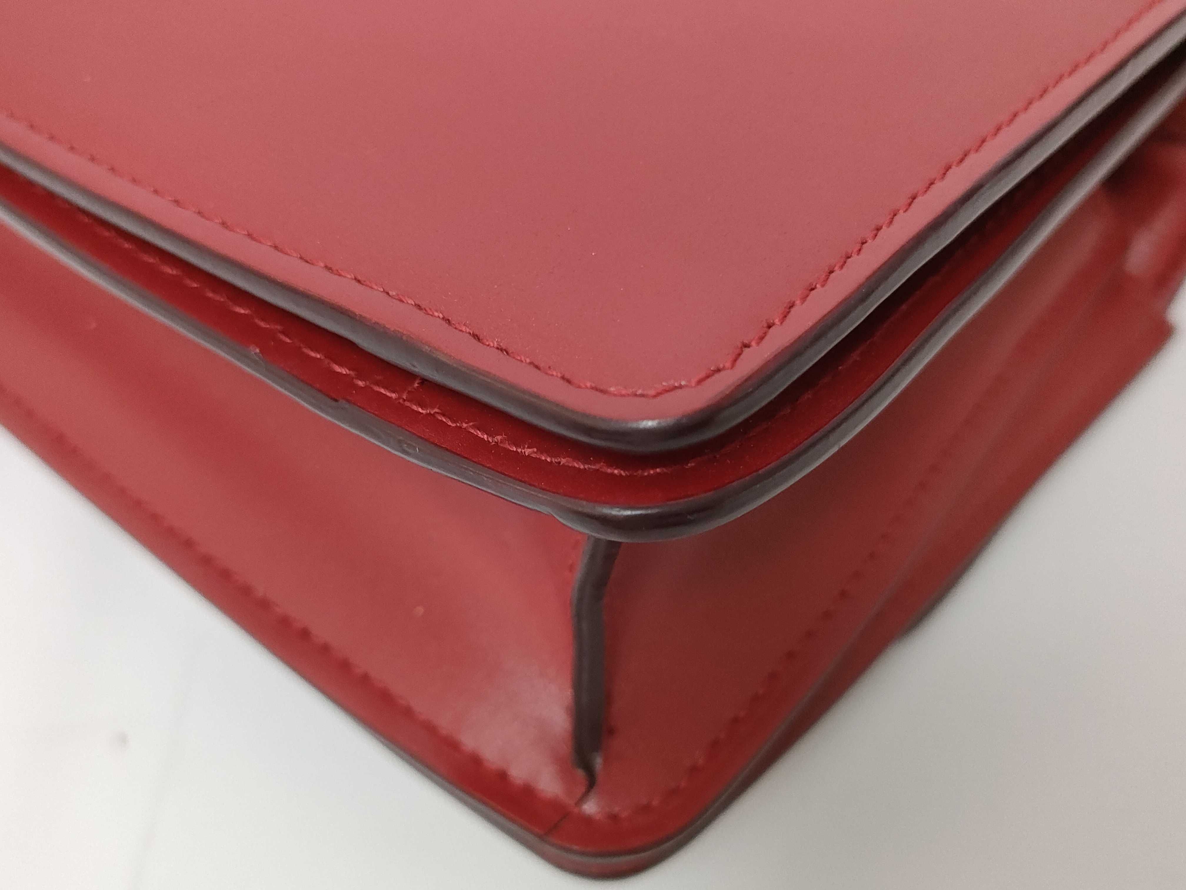 Classic Box Small Shoulder Bag — view 4