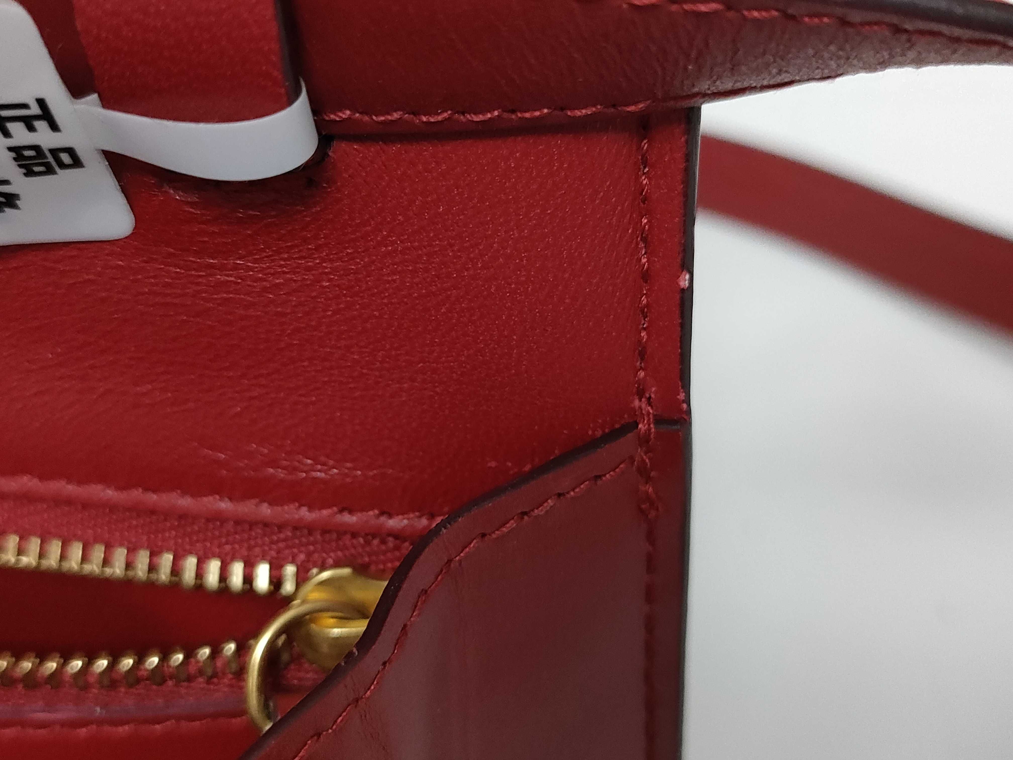 Classic Box Small Shoulder Bag — view 9