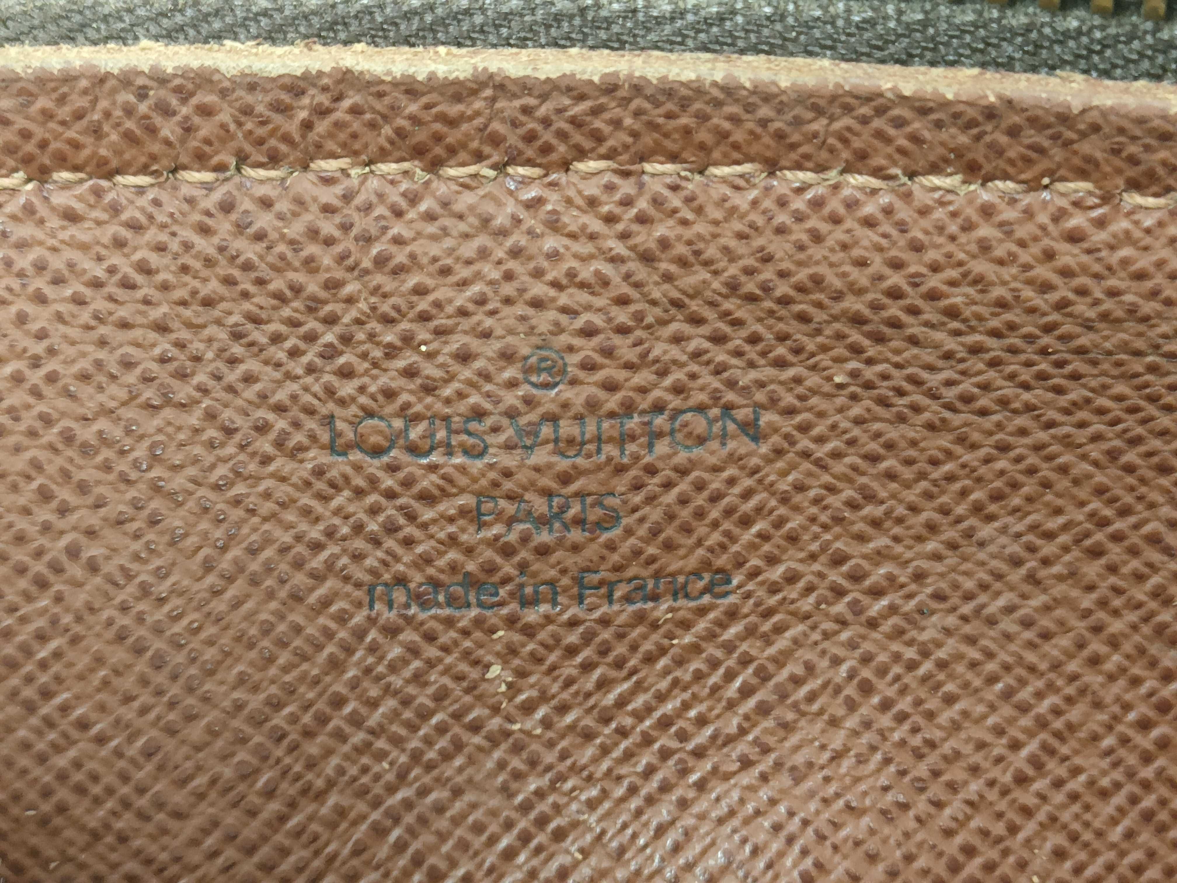 Monogram Bag / Louis Vuitton / Papillon Handbag — view 11