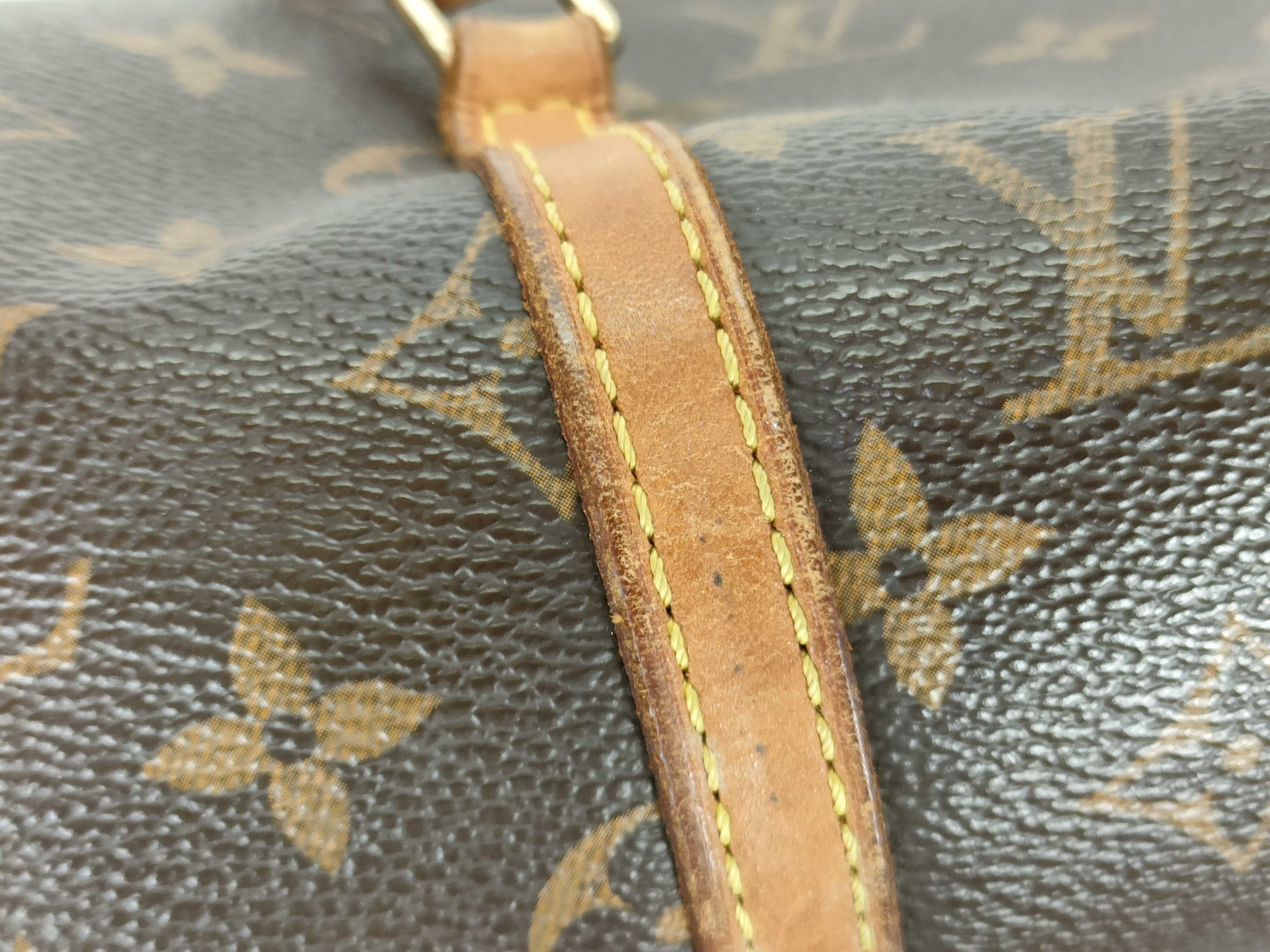 Monogram Bag / Louis Vuitton / Papillon Handbag — view 14